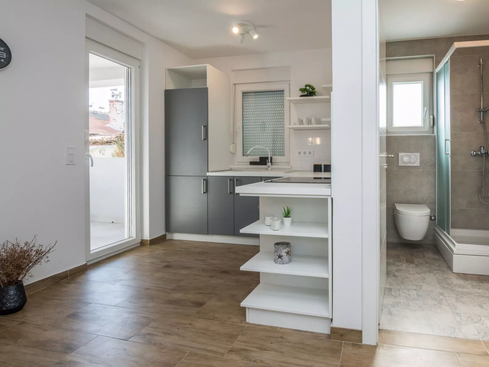 Apartment Pejakovic 1 - Image-tags.info