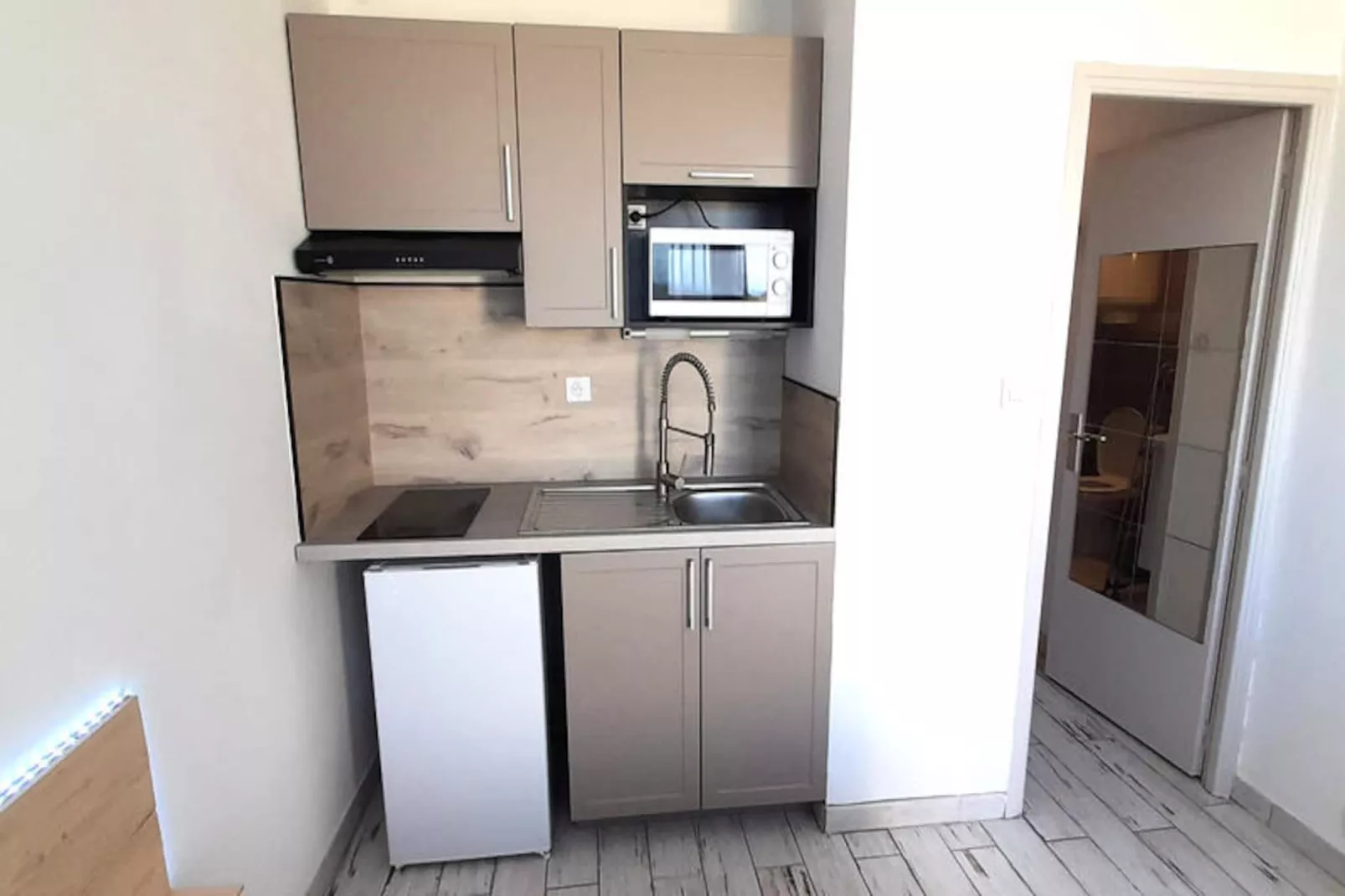 Résidence NATURISTE HELIOPOLIS - Untagged