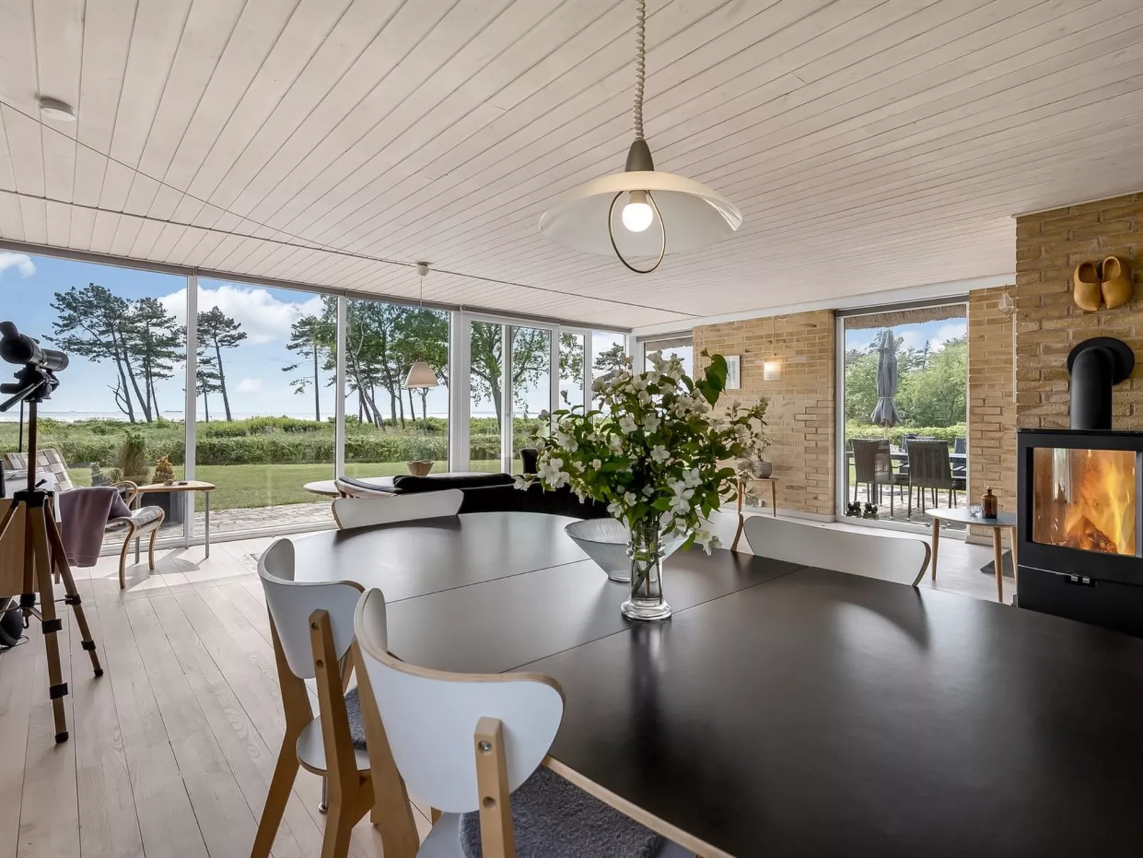 "Ellanora" - 50m from the sea - Drinnen