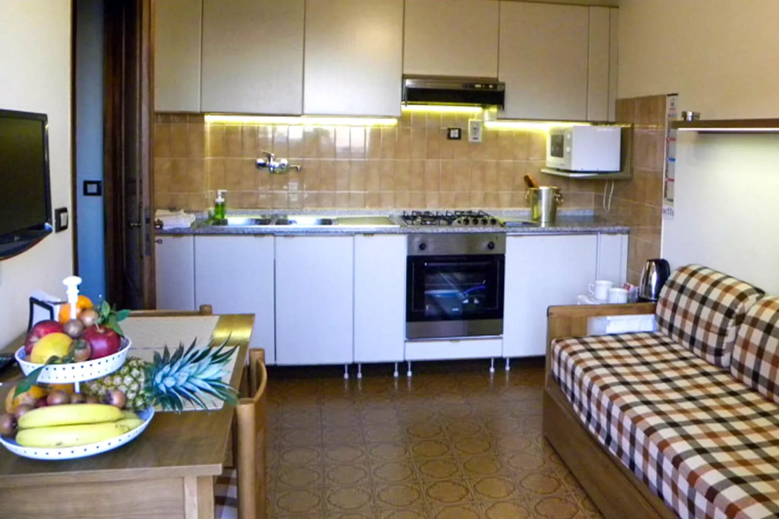 RESIDENCE I MORELLI - THREE-ROOM APT 7 PAX TR2 - Kitchen