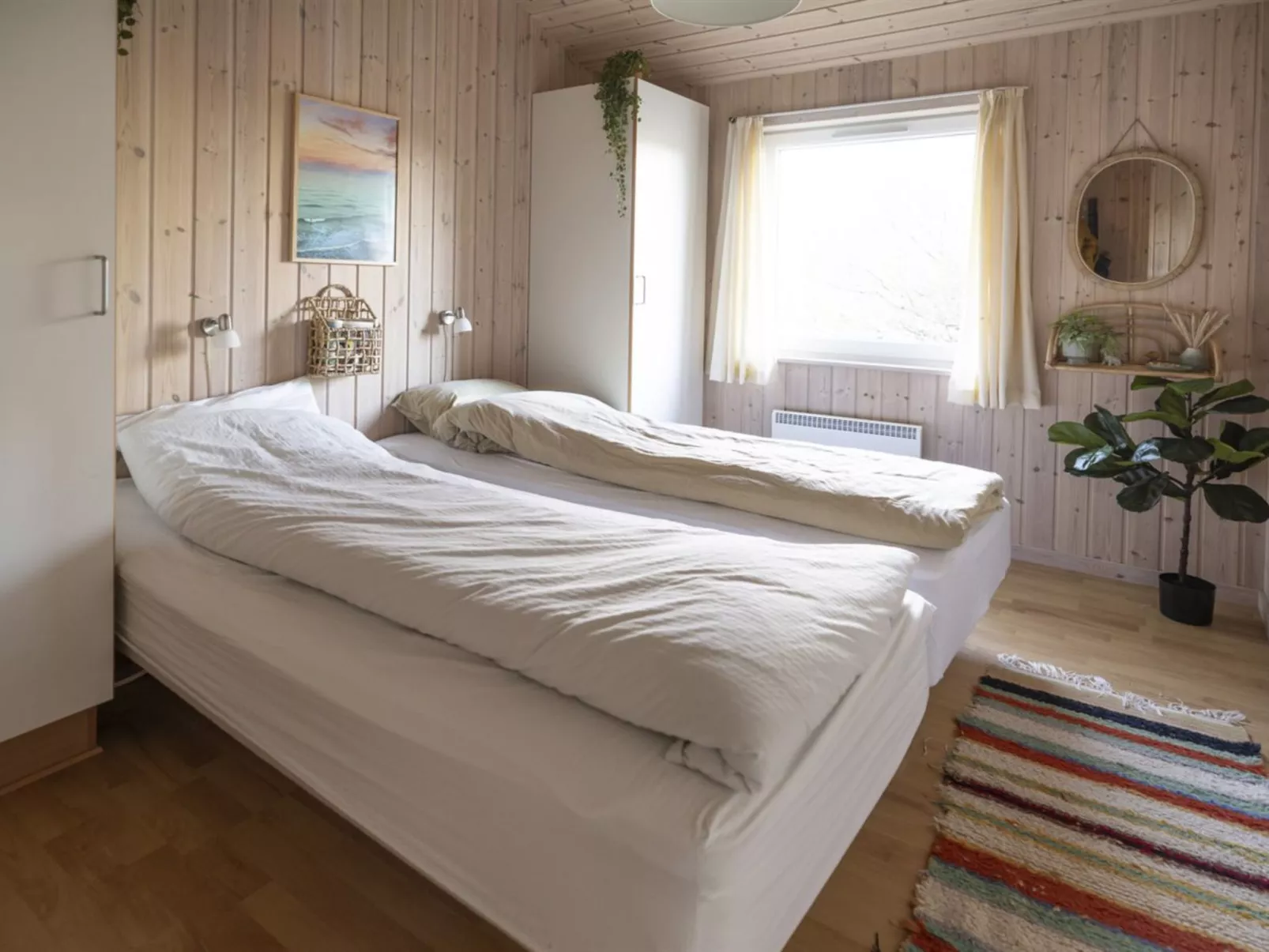 "Ljuben" - 1.1km from the sea-Drinnen