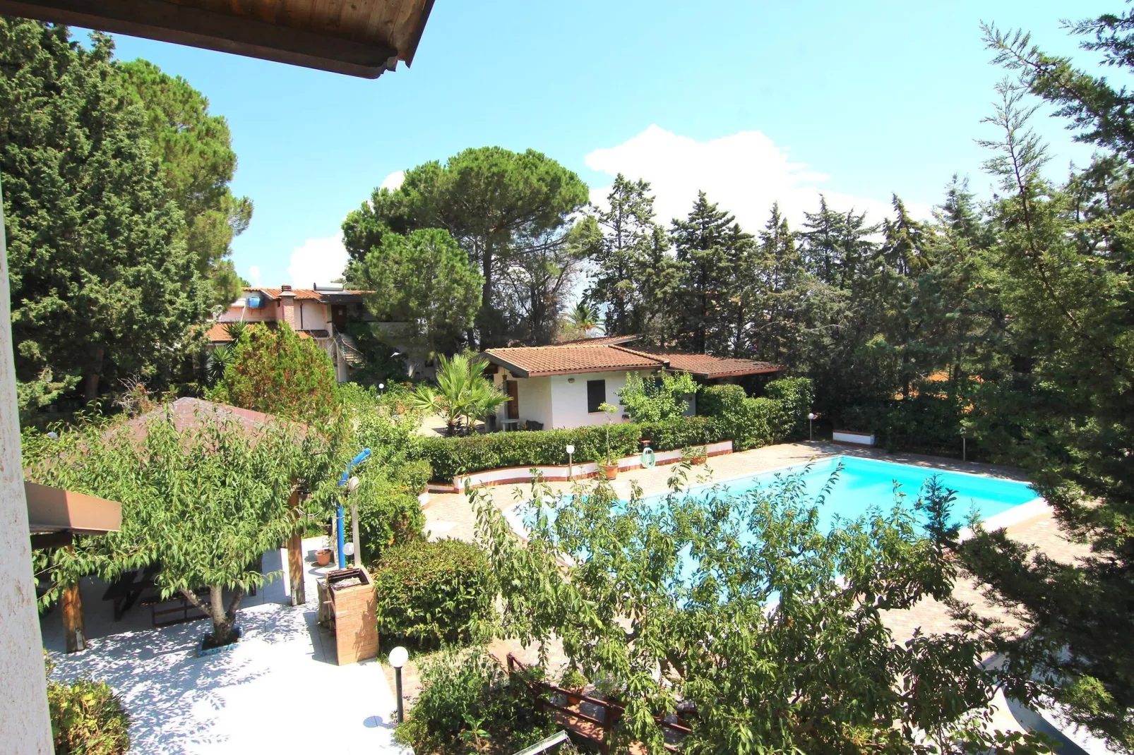 SAPPHIRE HOME - Swimming pool