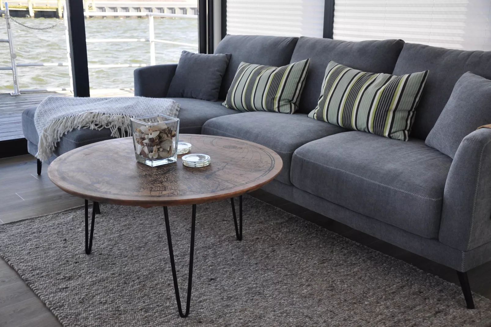 Floating House Charlotte - Salon