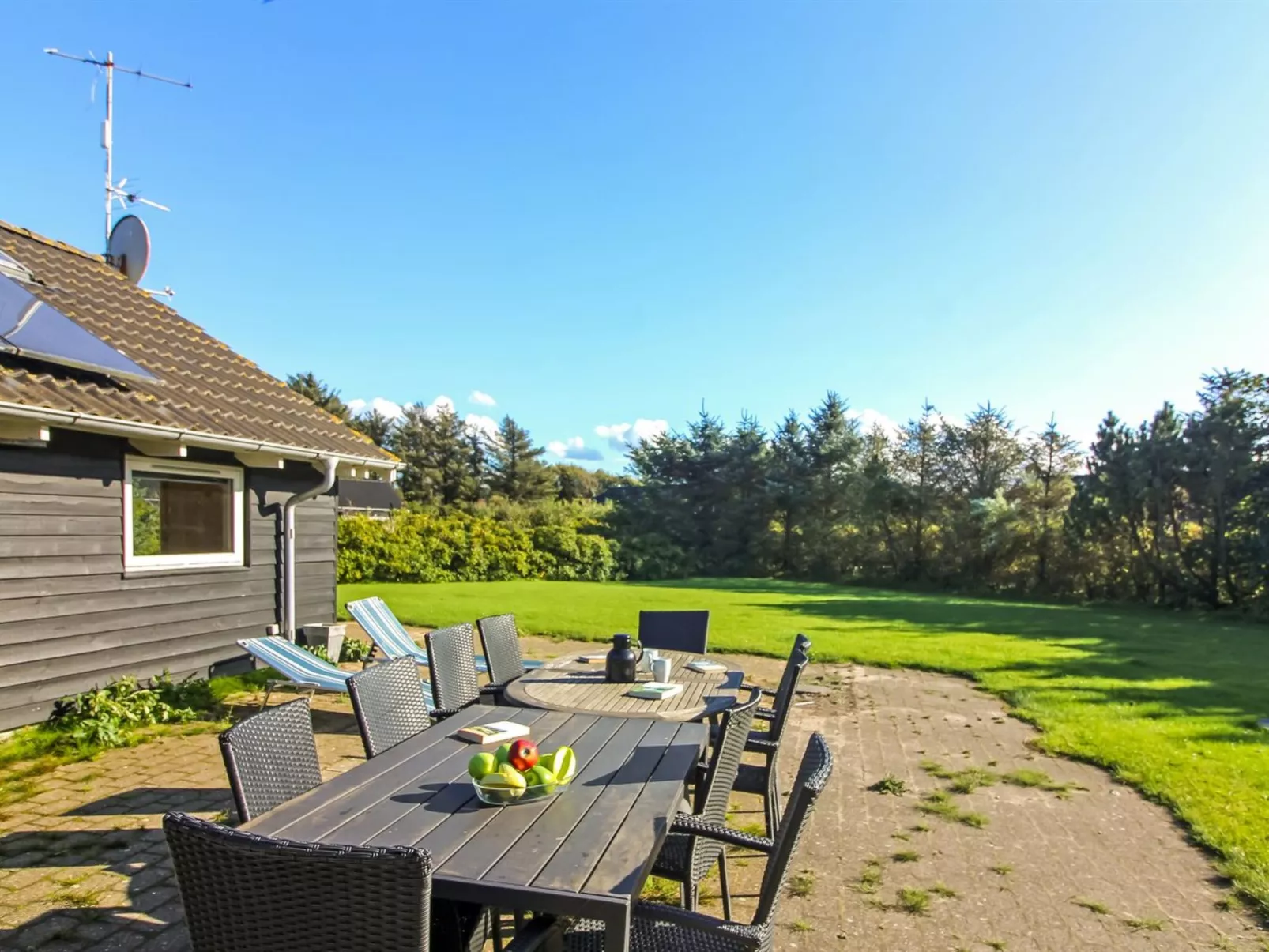 "Tonje" - 600m from the sea-Draußen