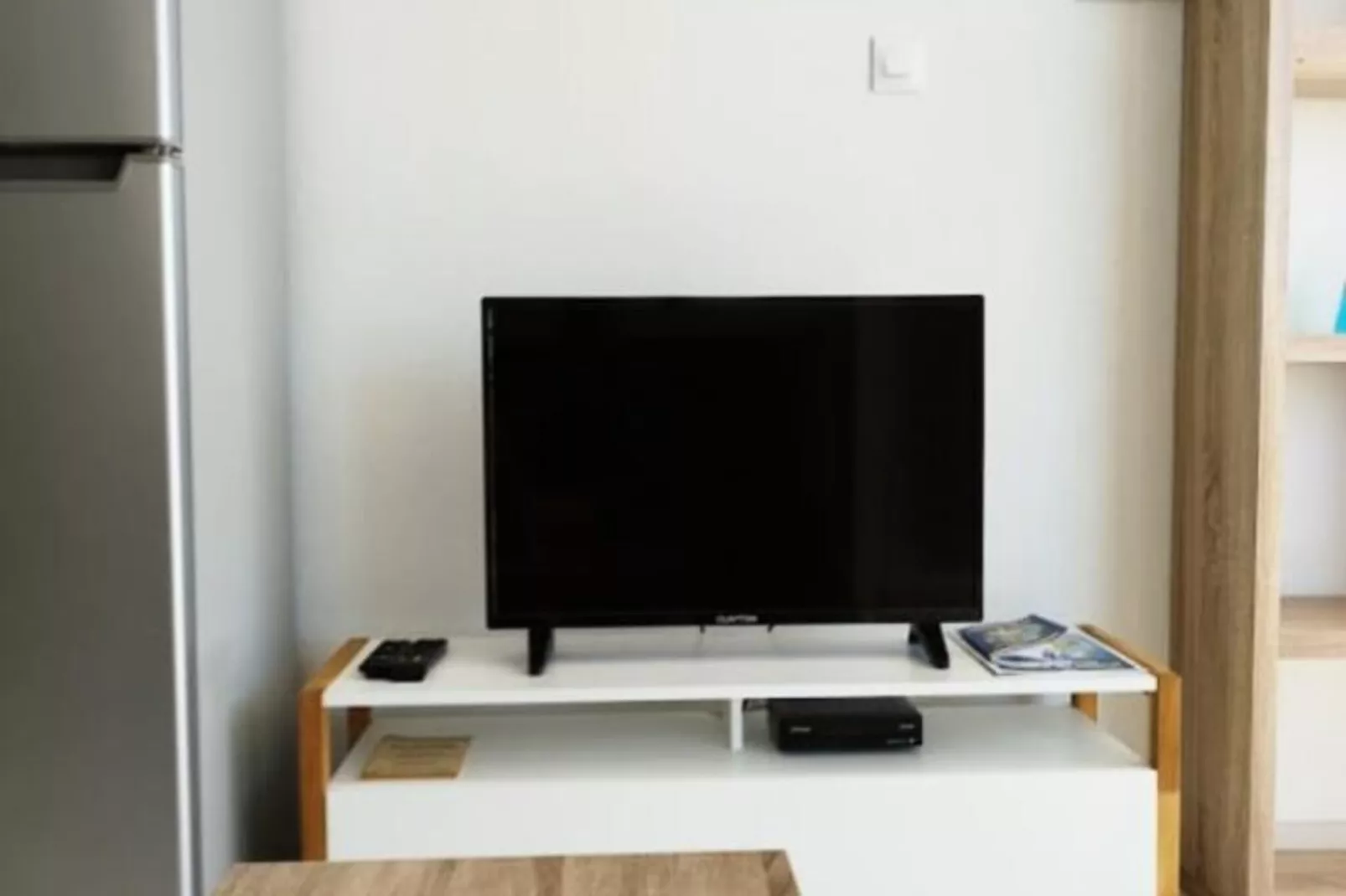 Le Douillet Sur Le Port Et La Plage-Untagged