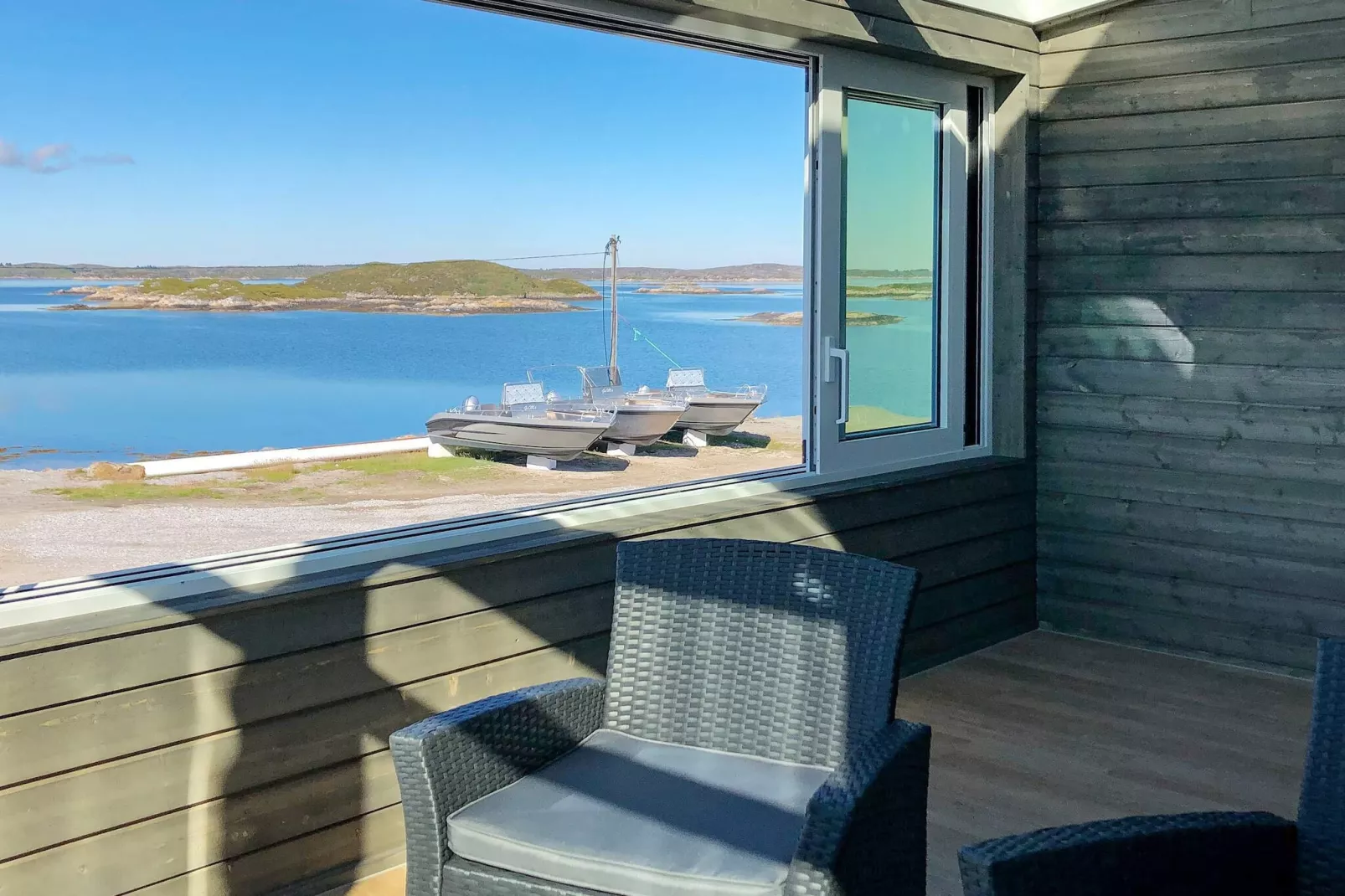 6 person holiday home in Dyrvik-Indoor