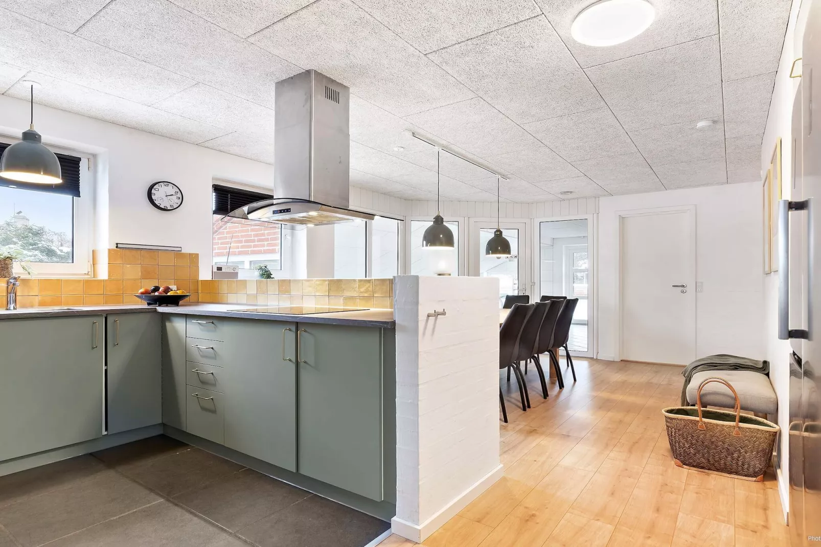 Seaside Retreat with Pool - By Traum Ferienwohnungen-Indoor