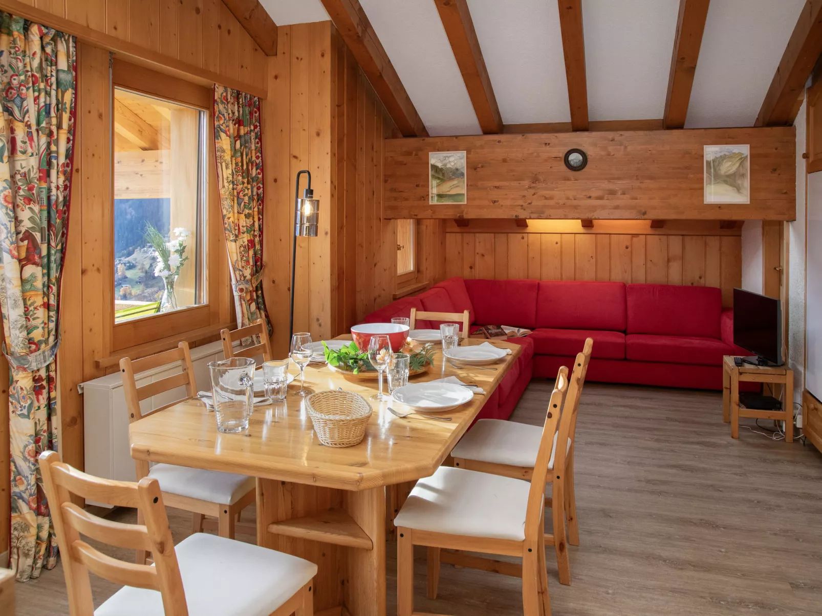 Pinot Gris combles-Inside