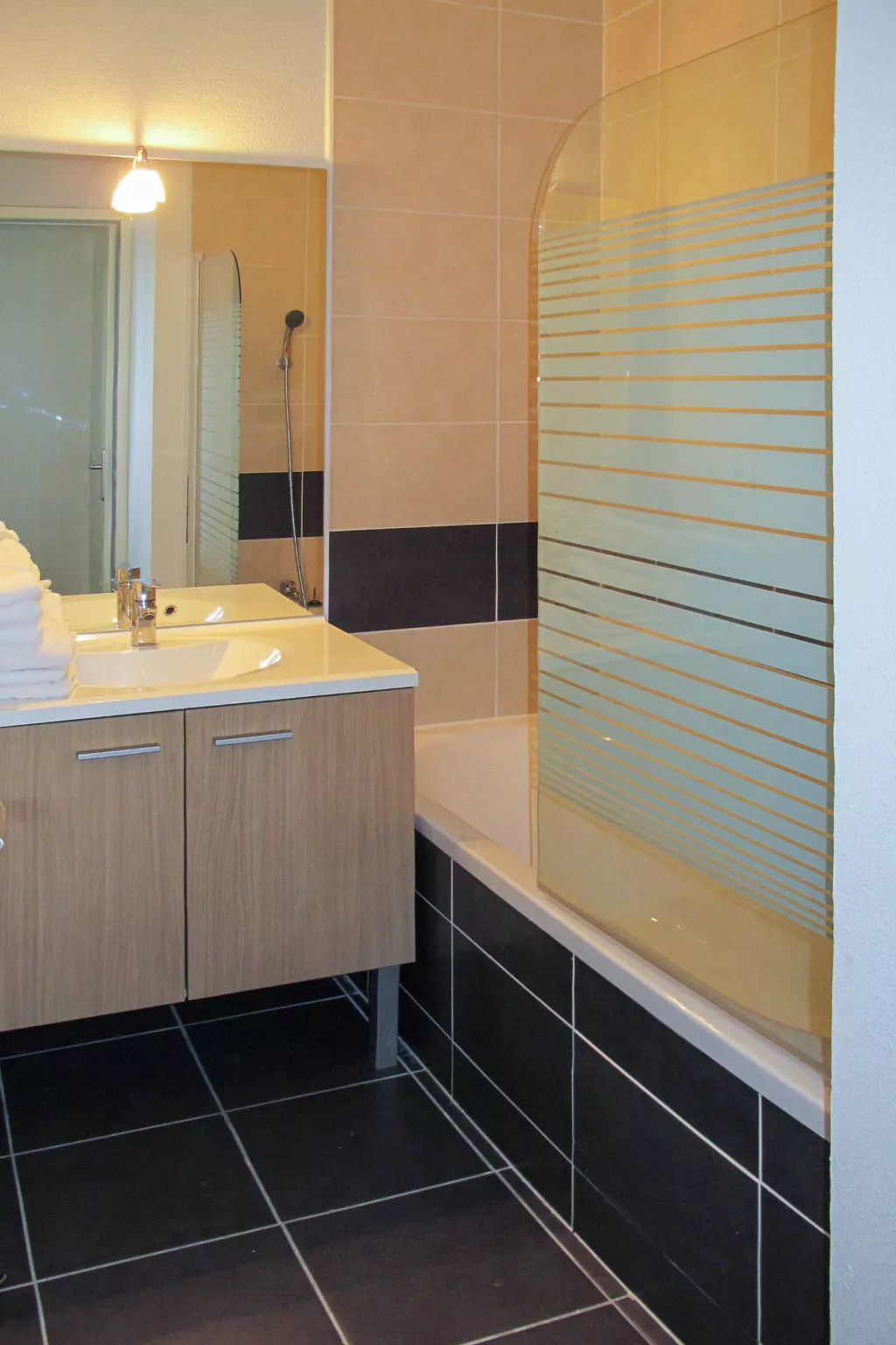 Les Rives du Lac-Drinnen