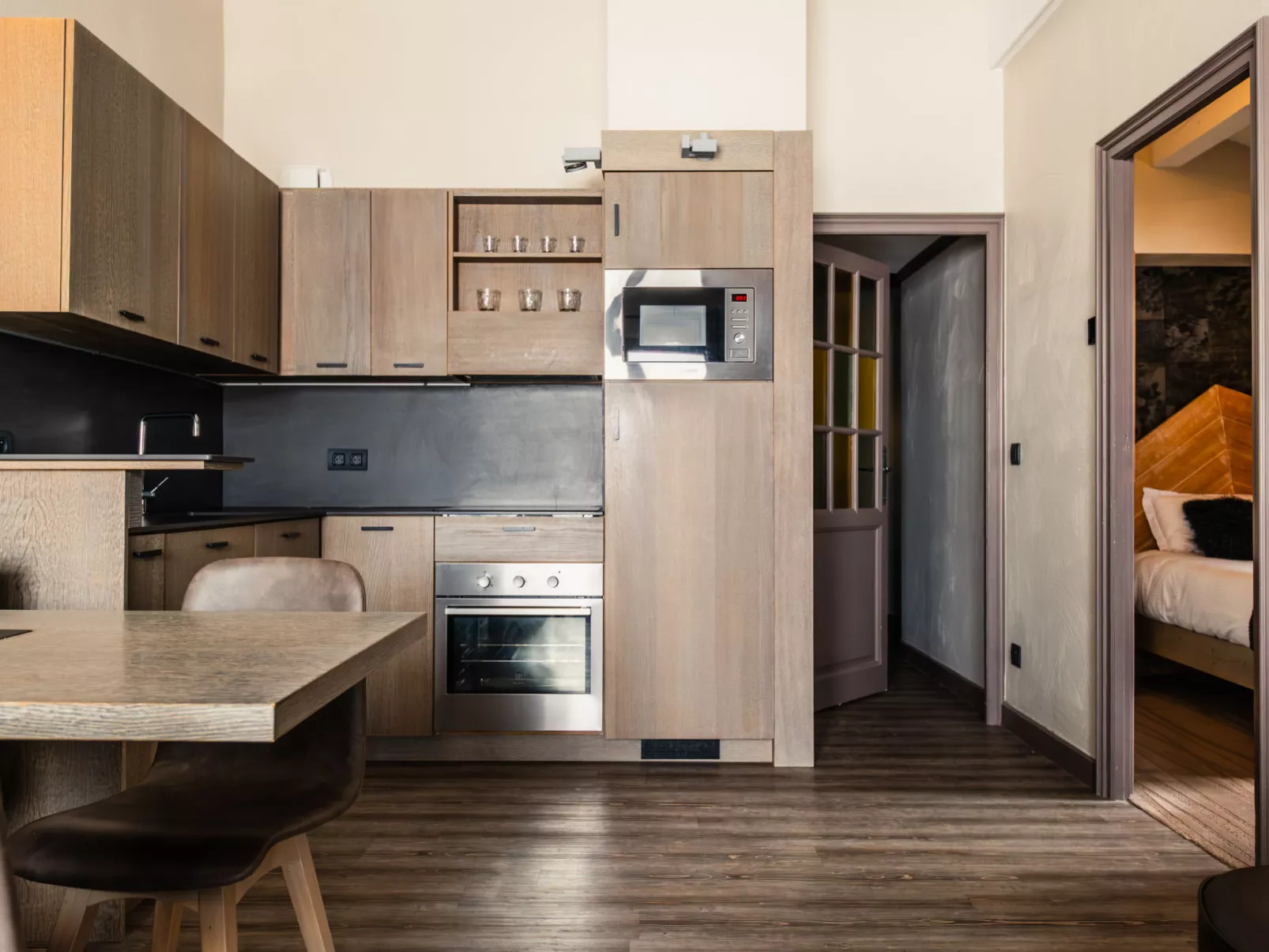 Village Montana-Inside