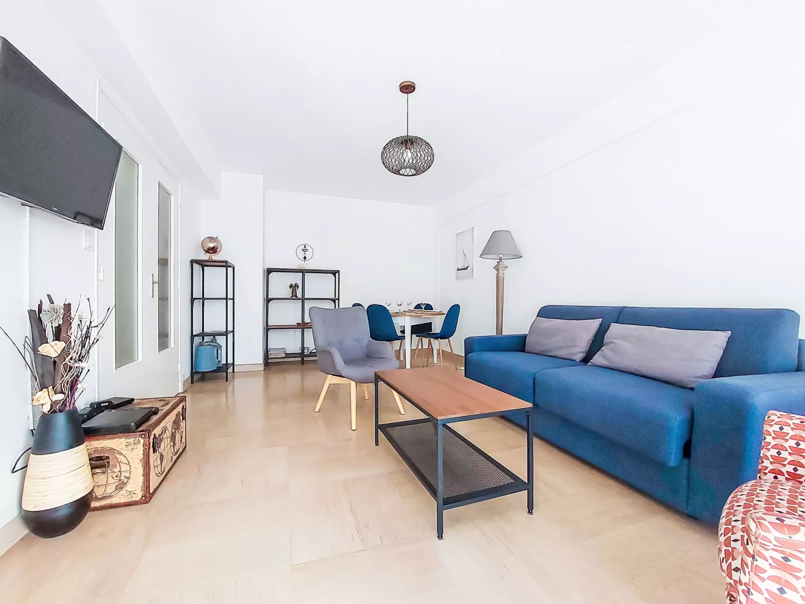 Le Clos tranquille-Drinnen