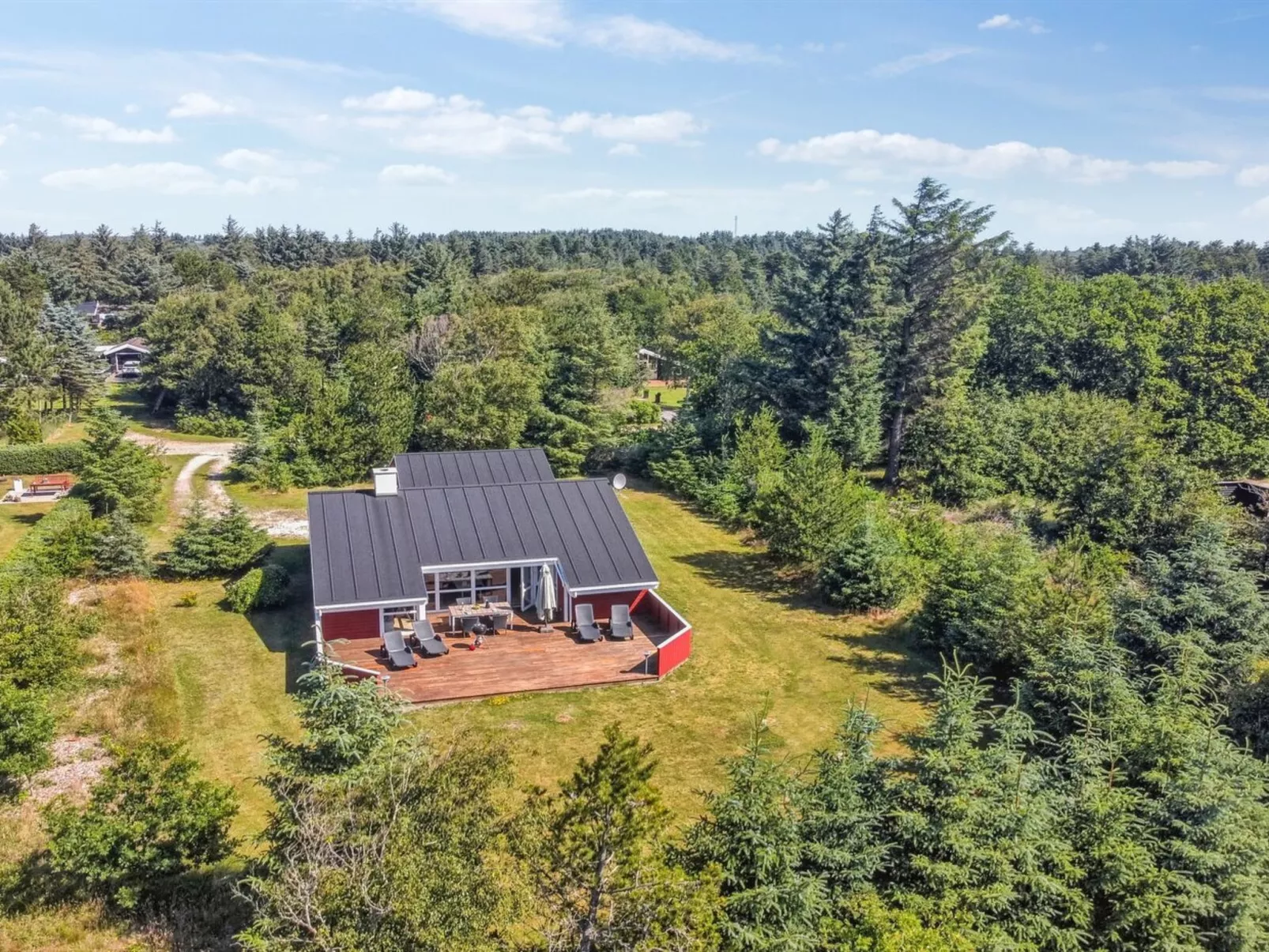 "Valda" - 1.5km from the sea-Outside