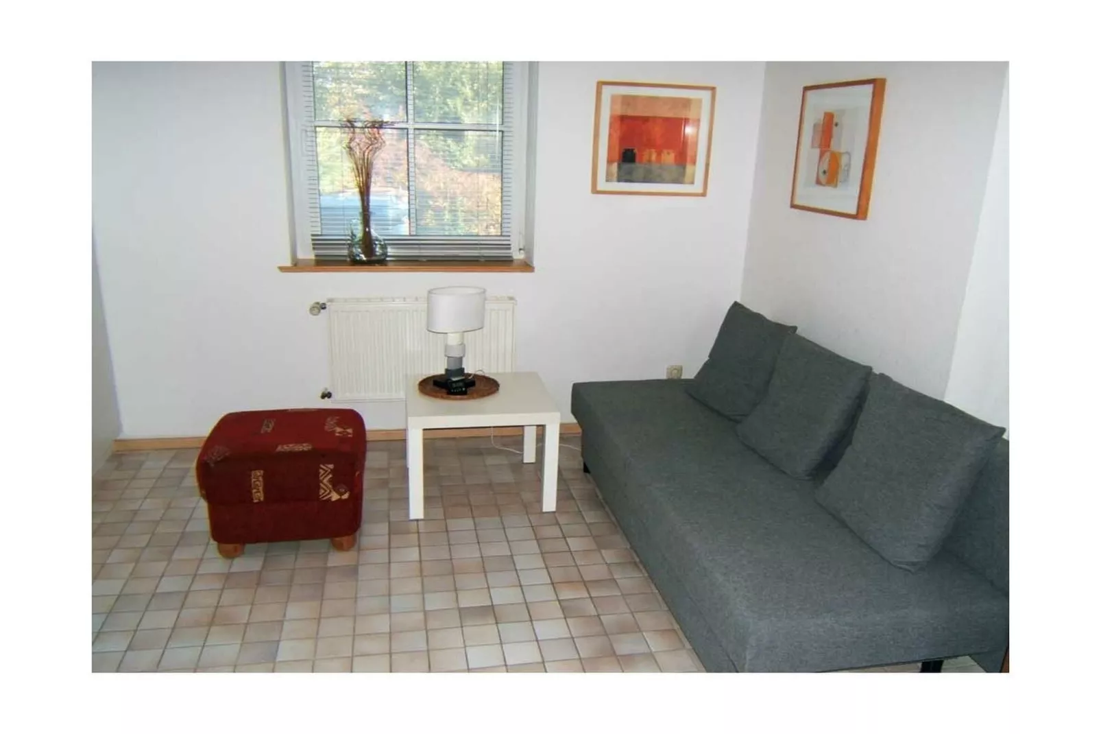 288200-Living room