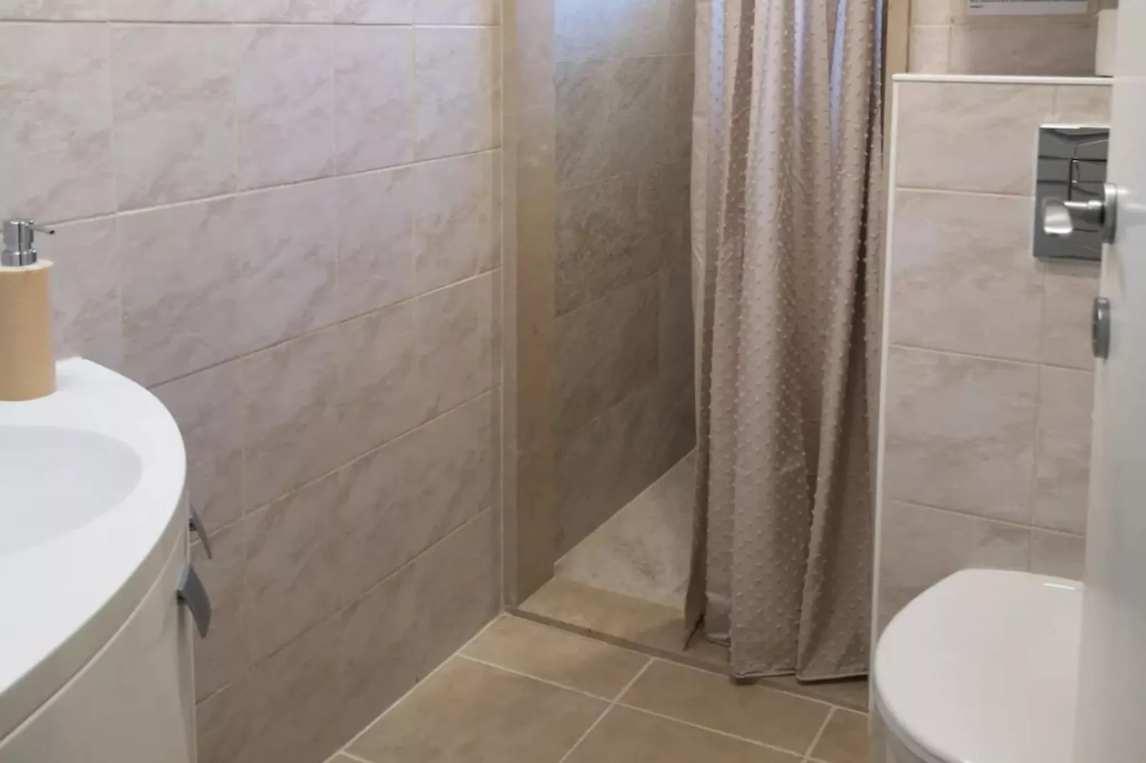 Apartments Natasa- One Bedroom Apartment with Terrace(A2) - (ST) - Salle de bain