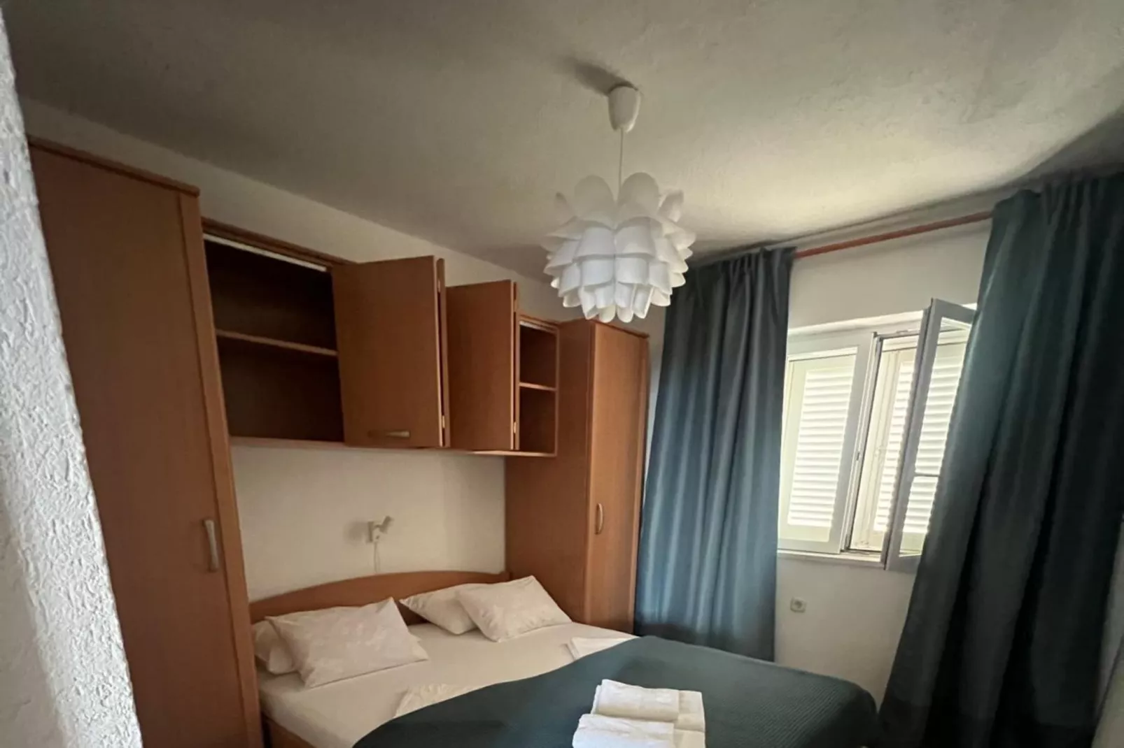 Villa Stella - Two Bedroom Apartment with Balcony and Sea View (Carla)-Schlafzimmer