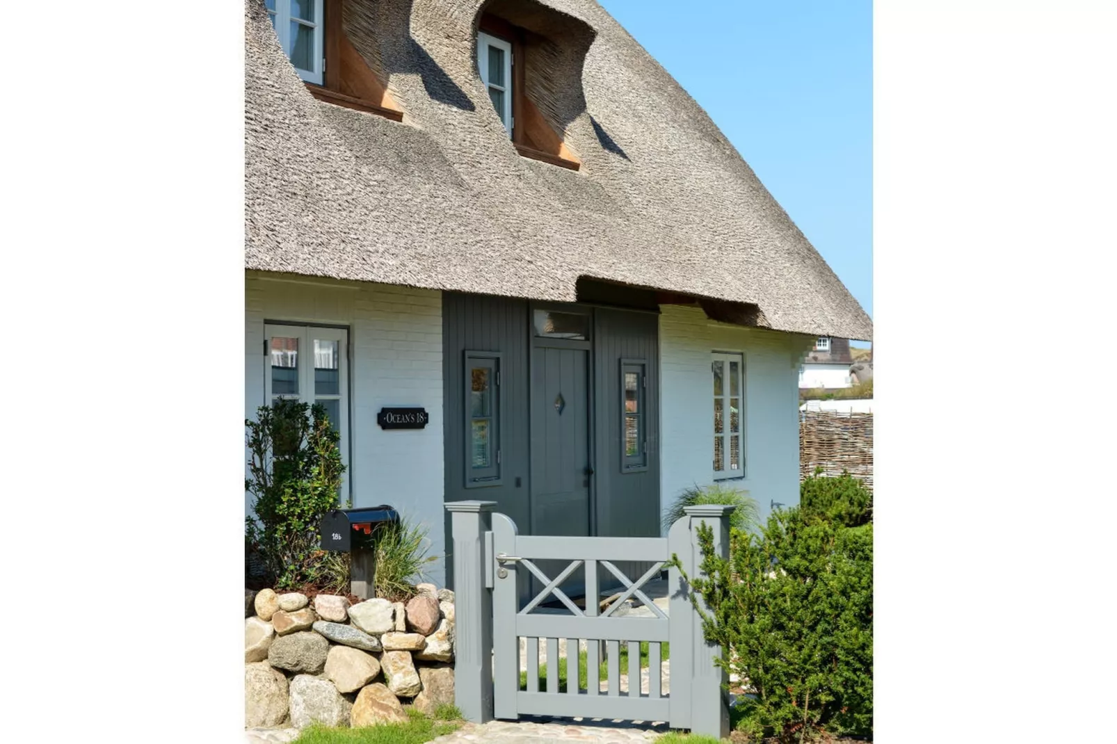 248389-Außenbereich Sommer