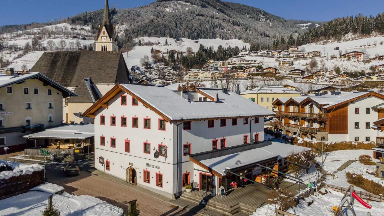 Tauern Suites Mitterwirt TOP 121-Exterior in winter