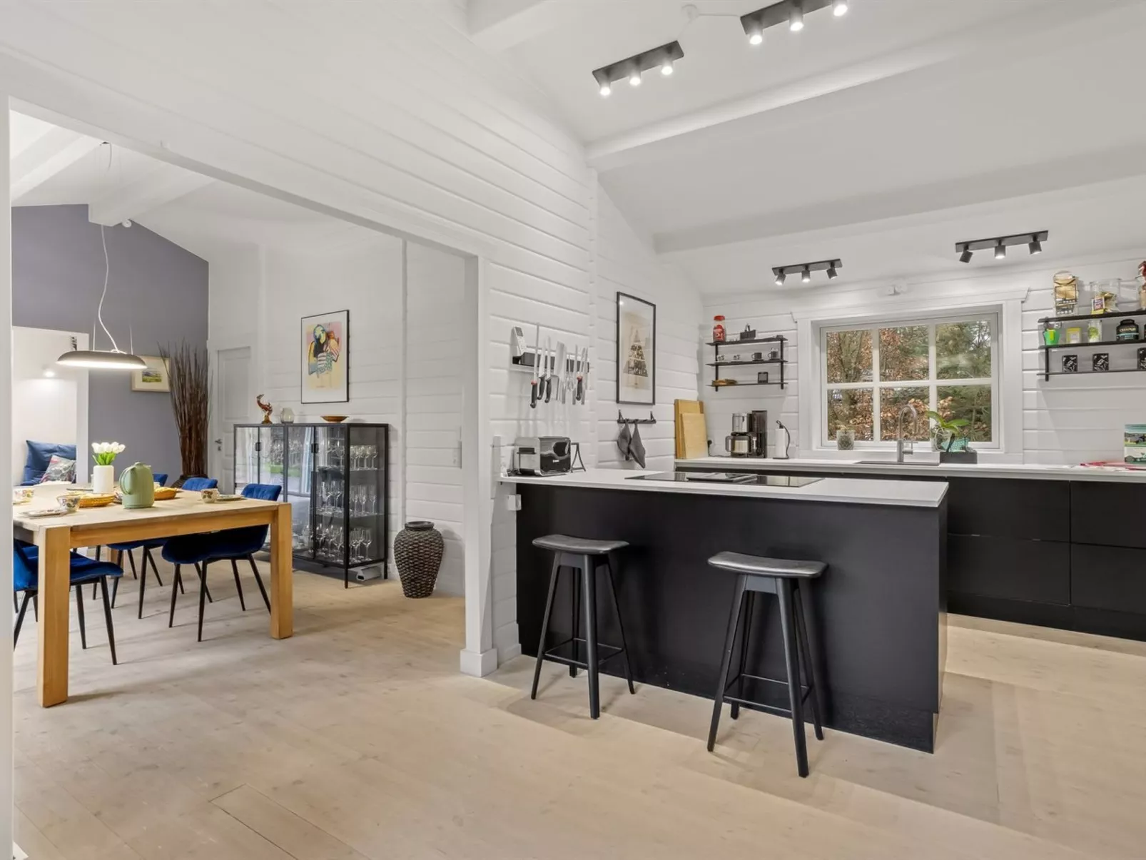 "Wolfger" - 250m from the sea-Dedans