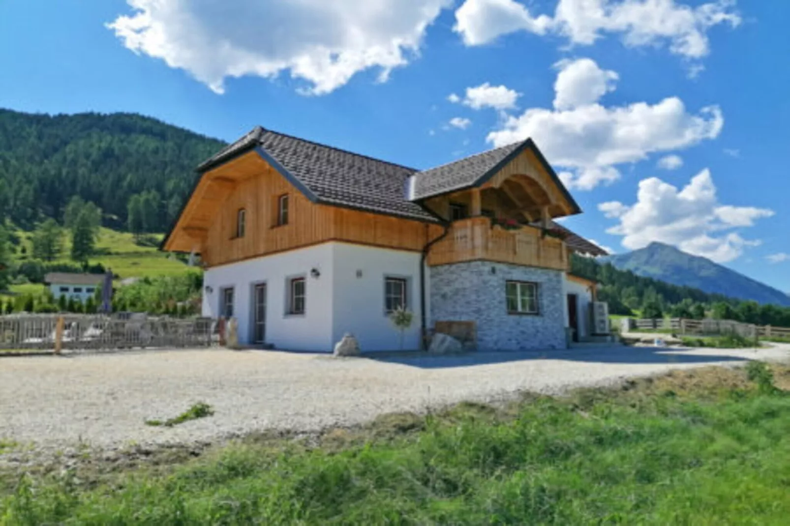Ferienhaus Weißpriach-Außenbereich Sommer