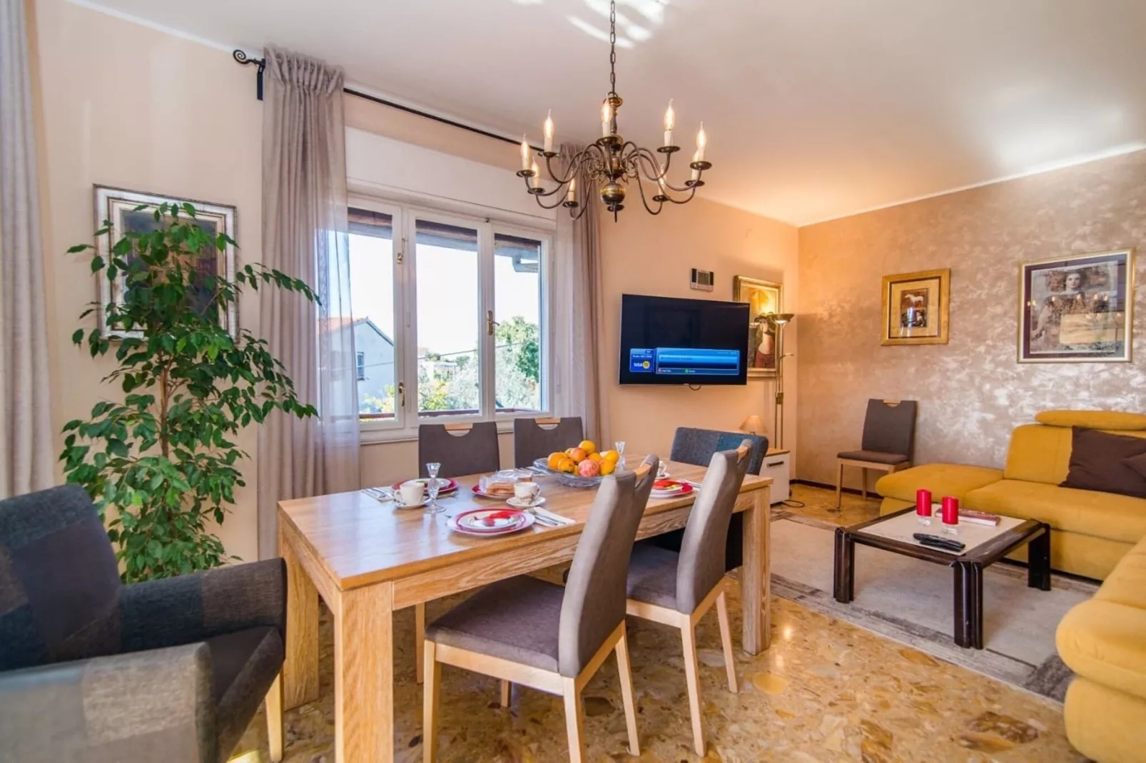 Villa Amalija - Apartment Amy with Sea View-Dining room