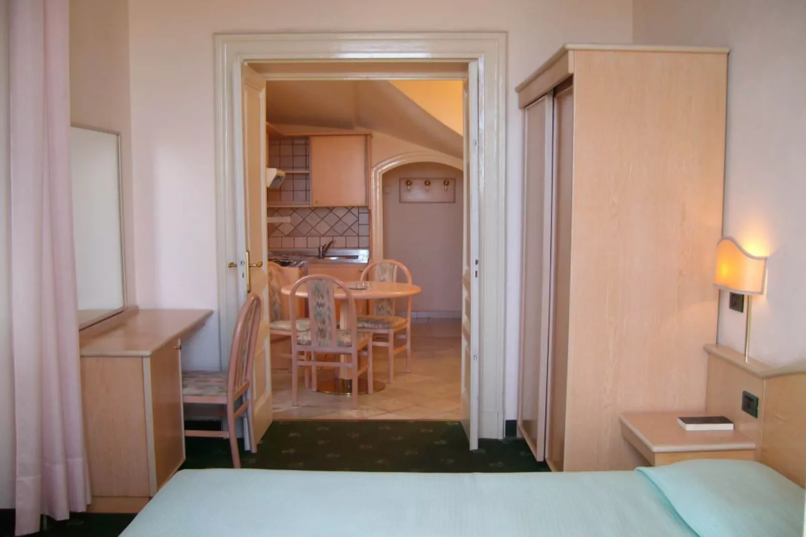 Residence Miramare- STUDIO APARTMENT 4 PAX M4 - Chambre