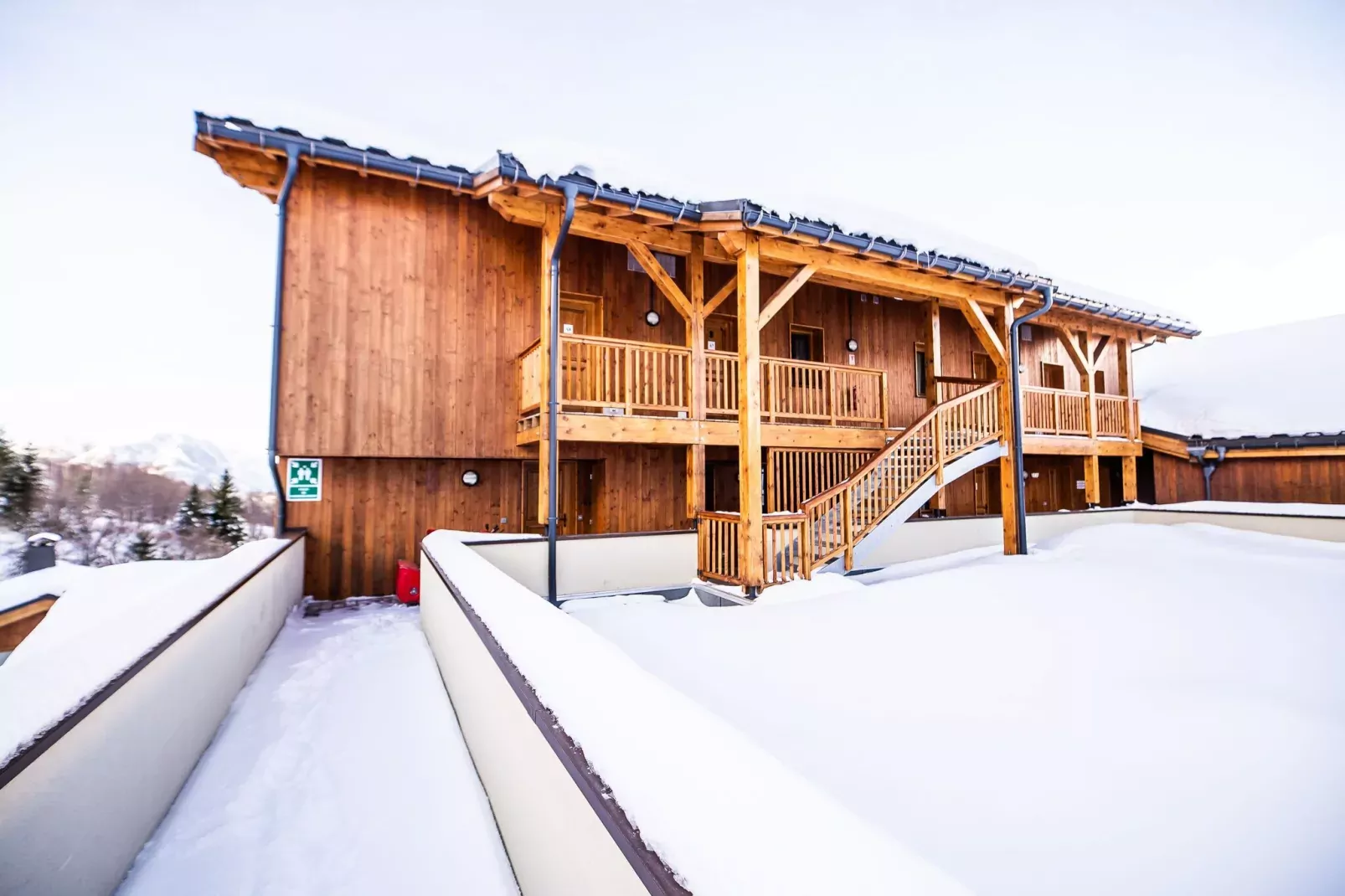 Parc Madeleine 4-Exterior winter