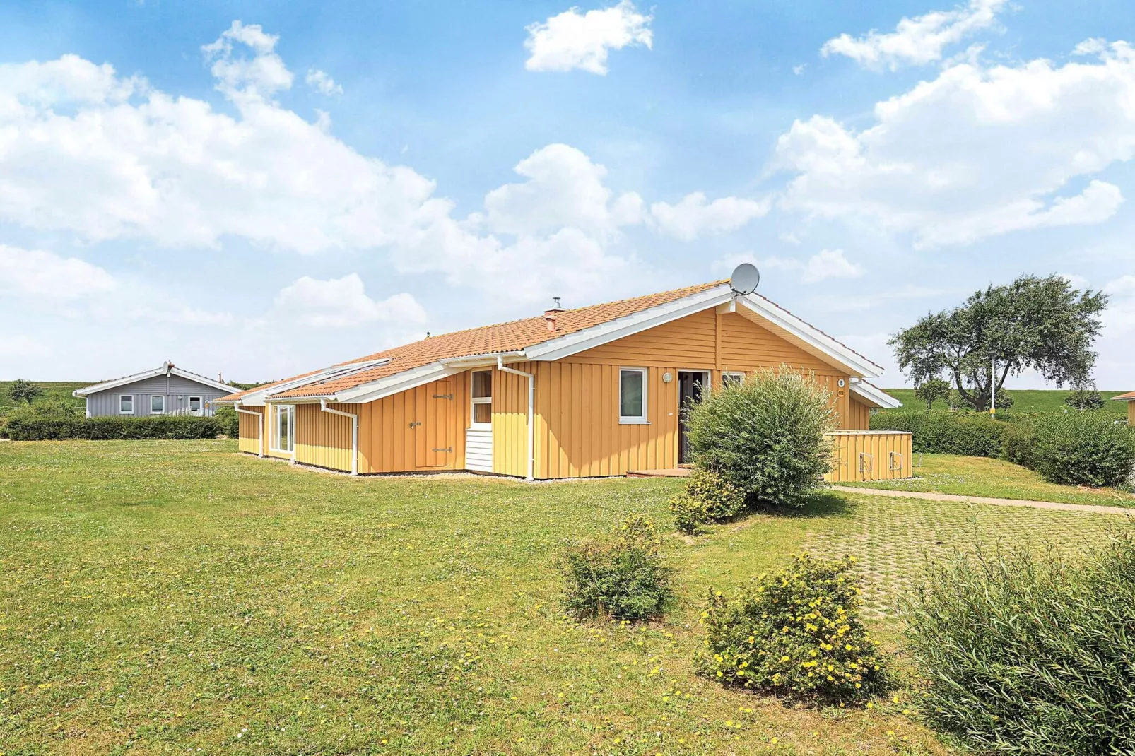 4 star holiday home in FRIEDRICHKOOG-Outdoor