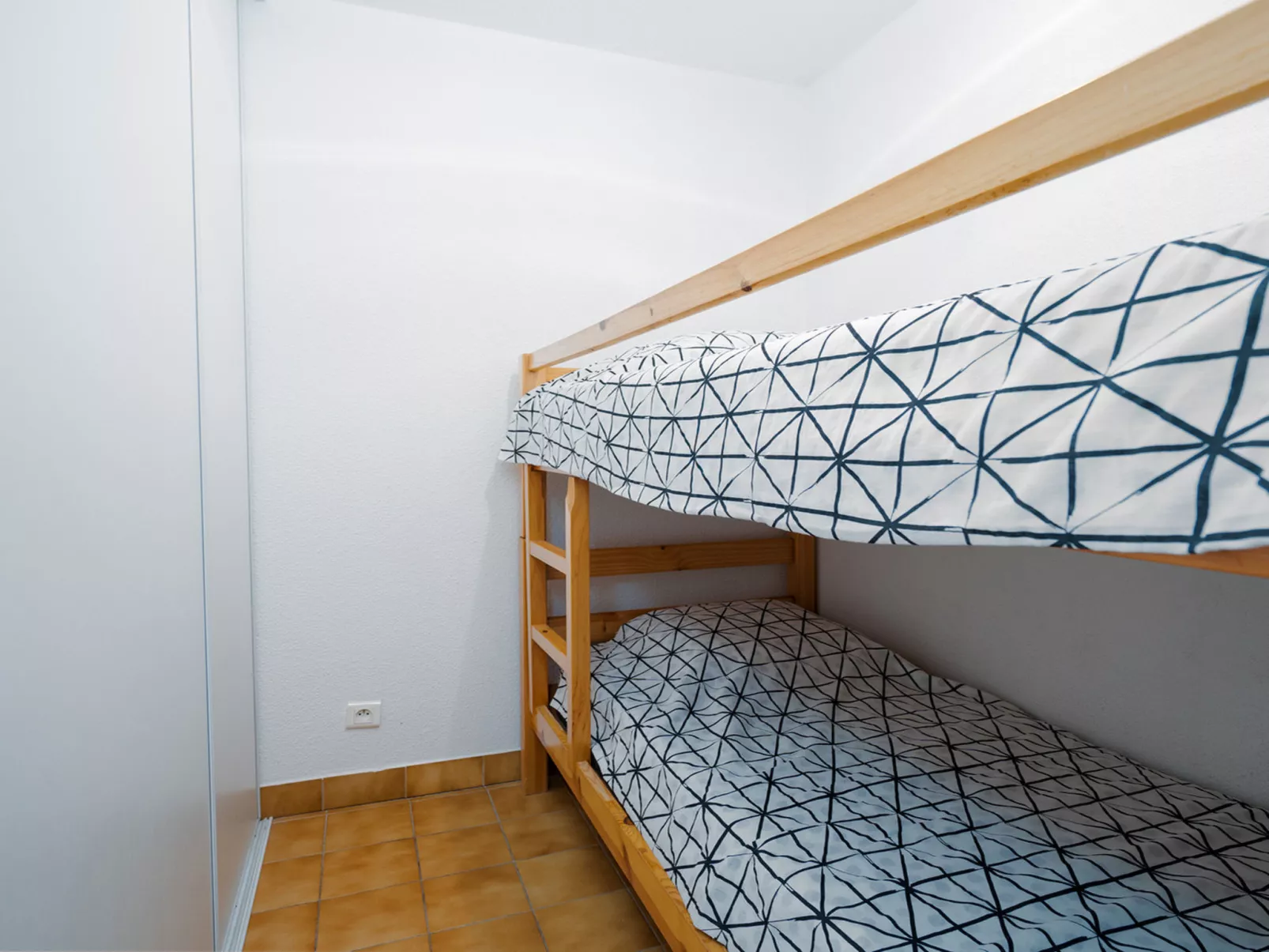 Le Jean Barth II-Dedans