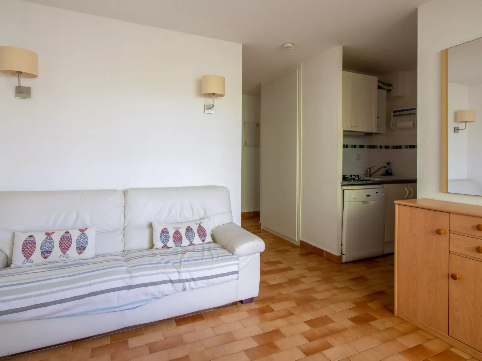 Les Maldives E-Drinnen