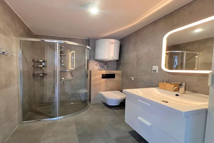 Domki 4-osobowe dla 2 osób-Badezimmer