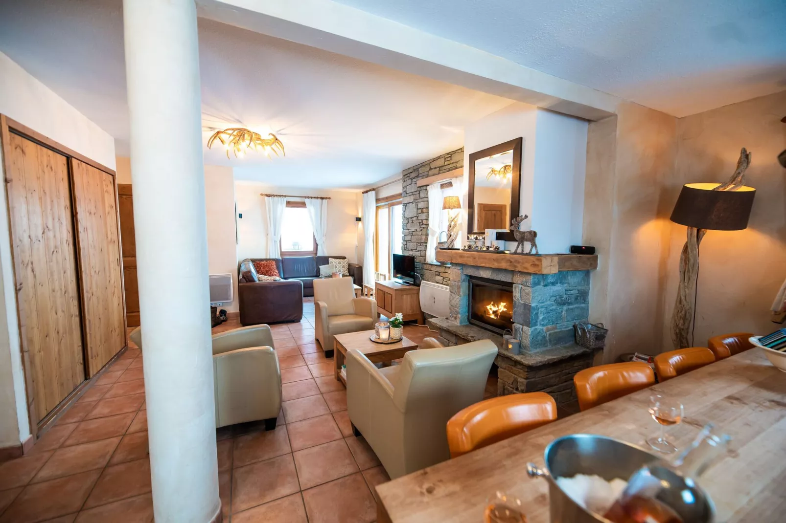 Parc Madeleine 6-Living room