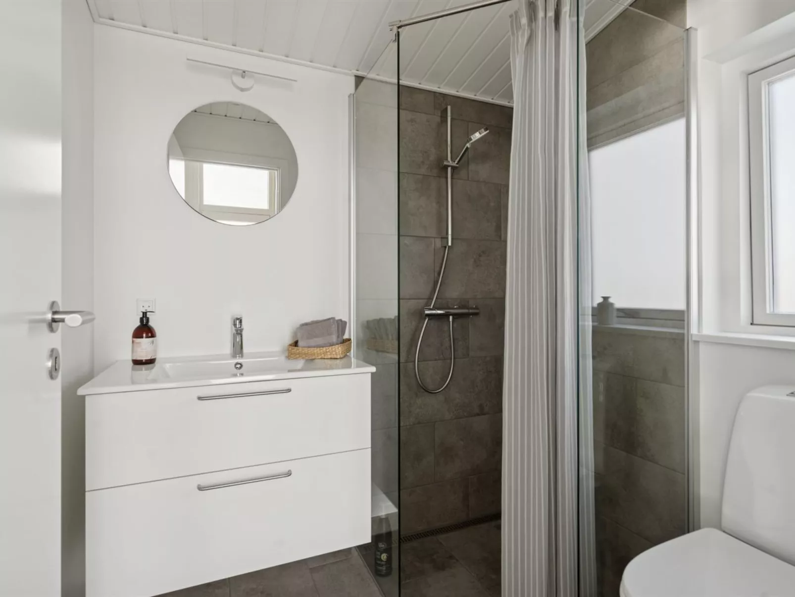 "Eljas" - 10m from the sea-Inside