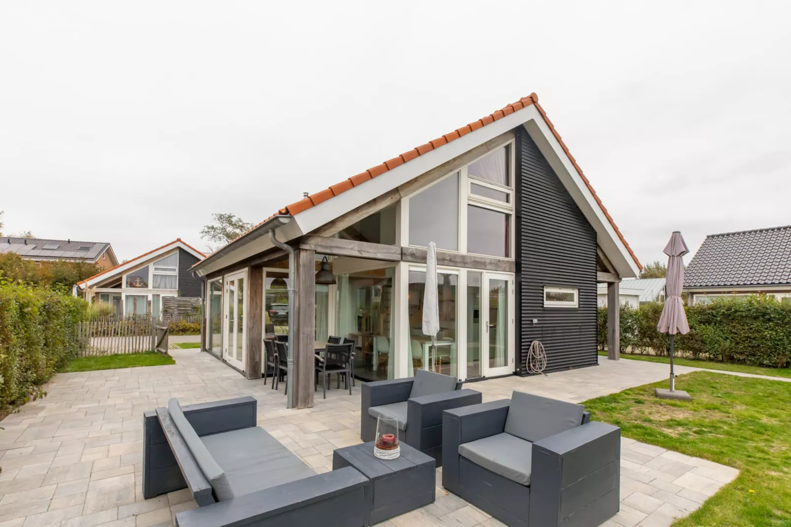 Zonnedorp 26 Renesse: Comfortable Beach Holiday on the North Sea-Untagged