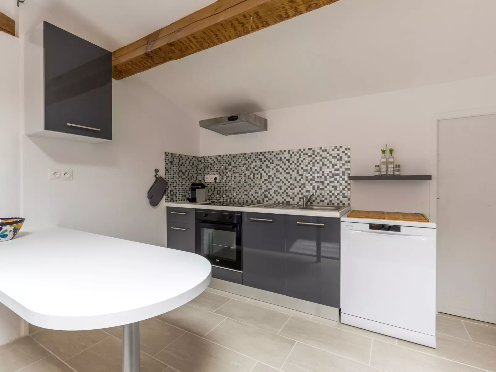 Zwischen Meer, Seen und Bergen-Inside