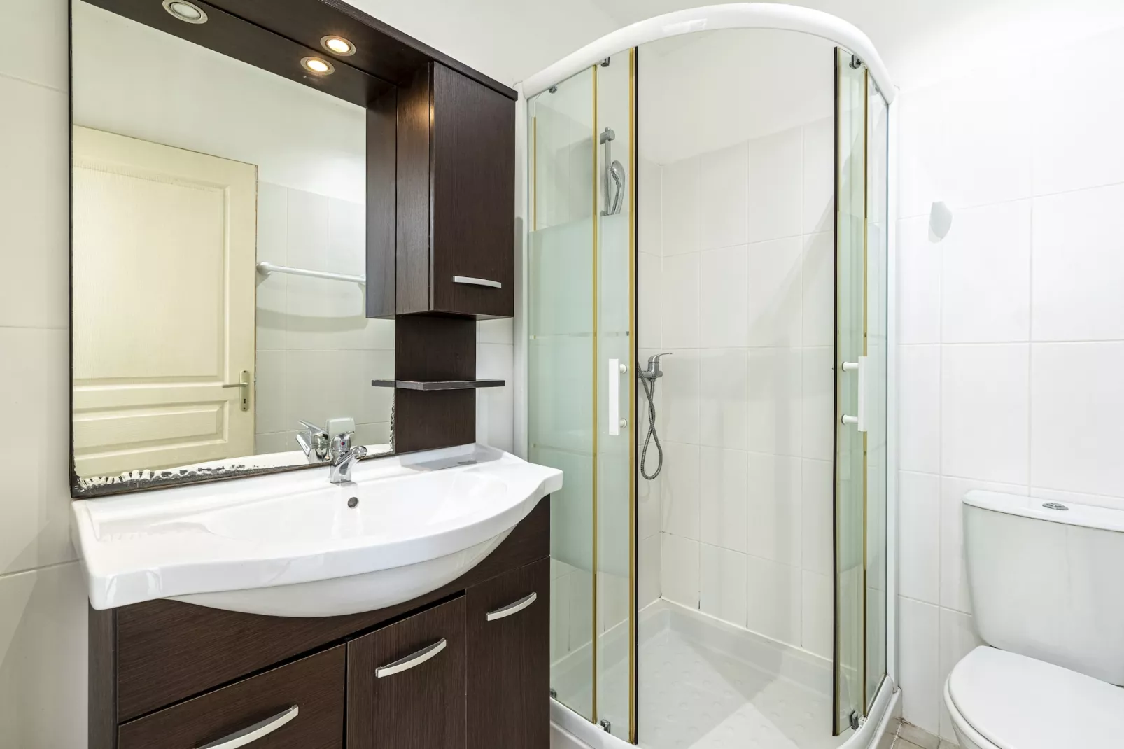 Lisa Maria E N°60 - 3P7-Badezimmer