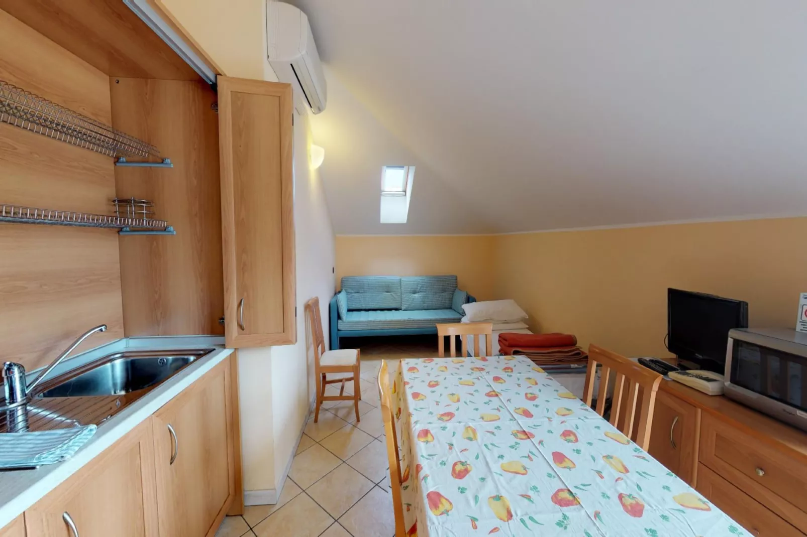 Residence Miriam - APARTMENT TWO BEDROOMS 4 Personen-Salon