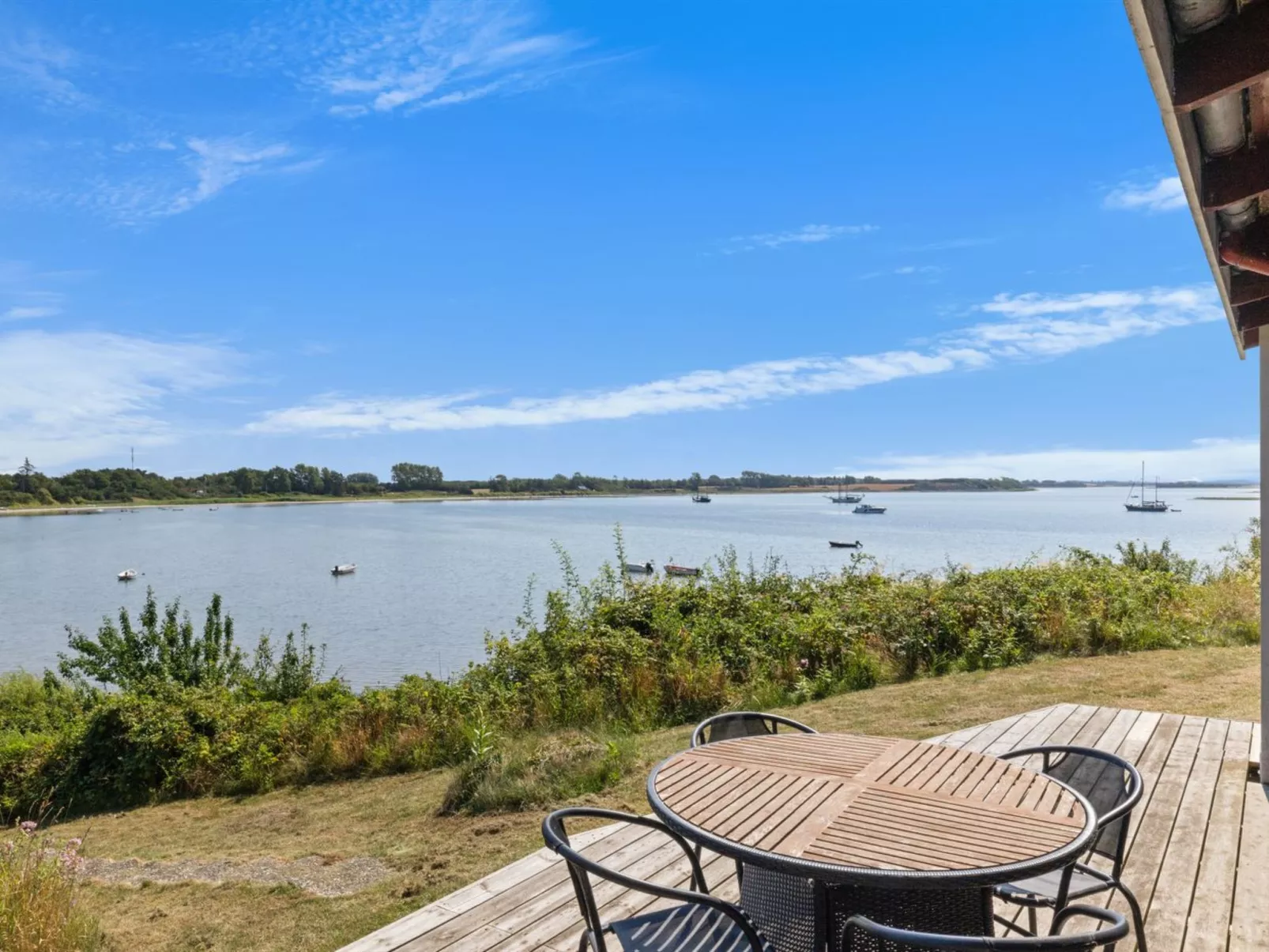 "Rajna" - 30m from the sea-Draußen