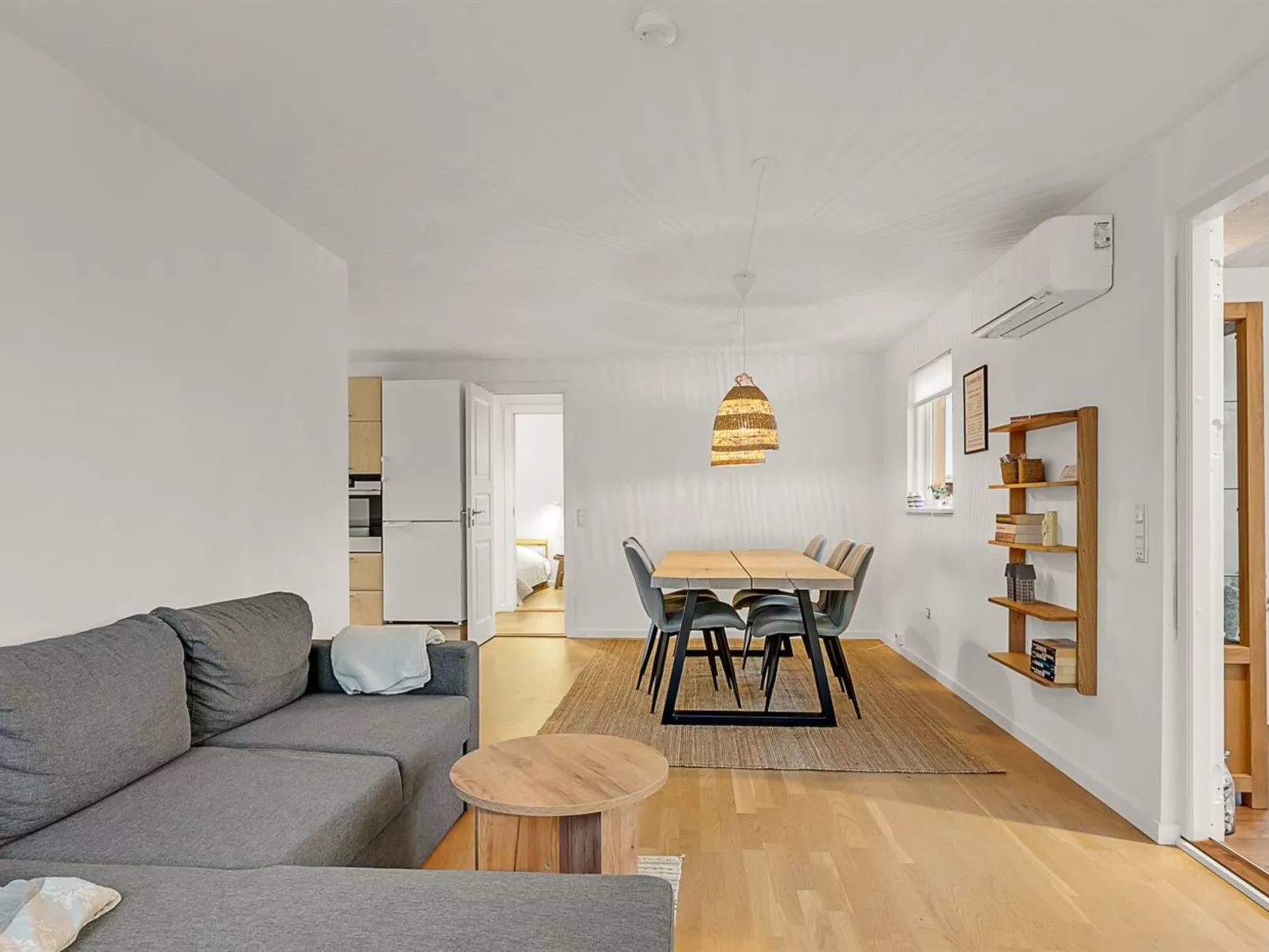 "Solvejg" - 280m from the sea-Inside