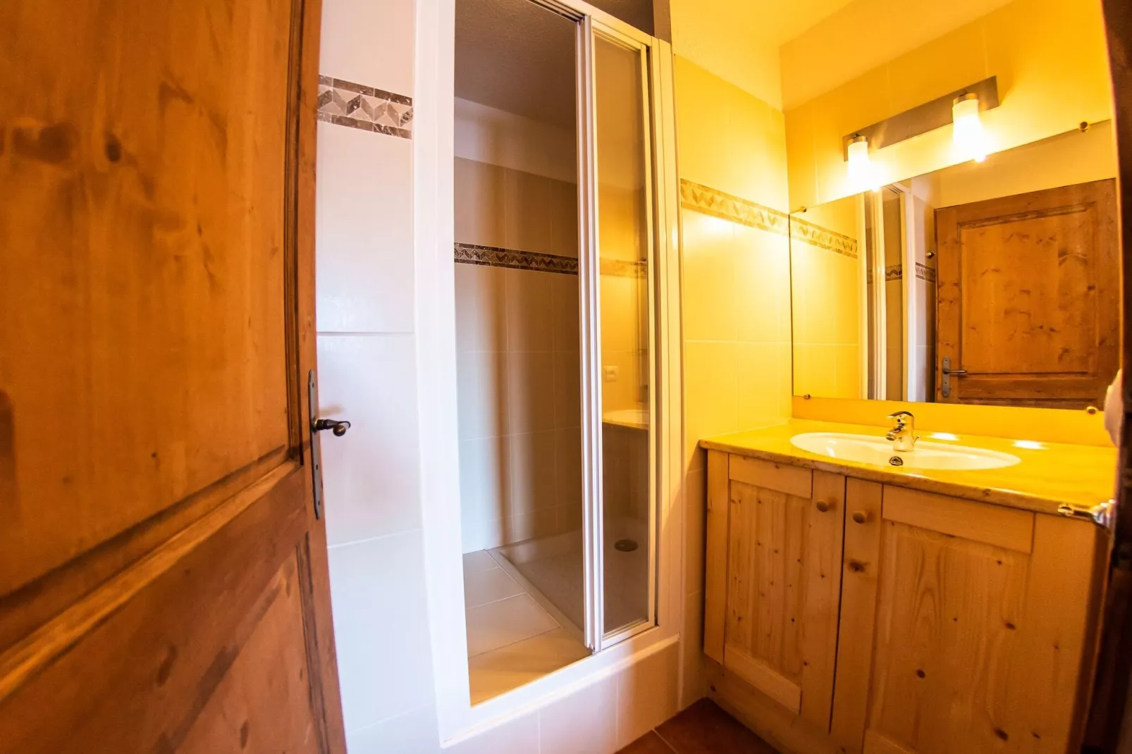 Parc Madeleine 7-Bathroom