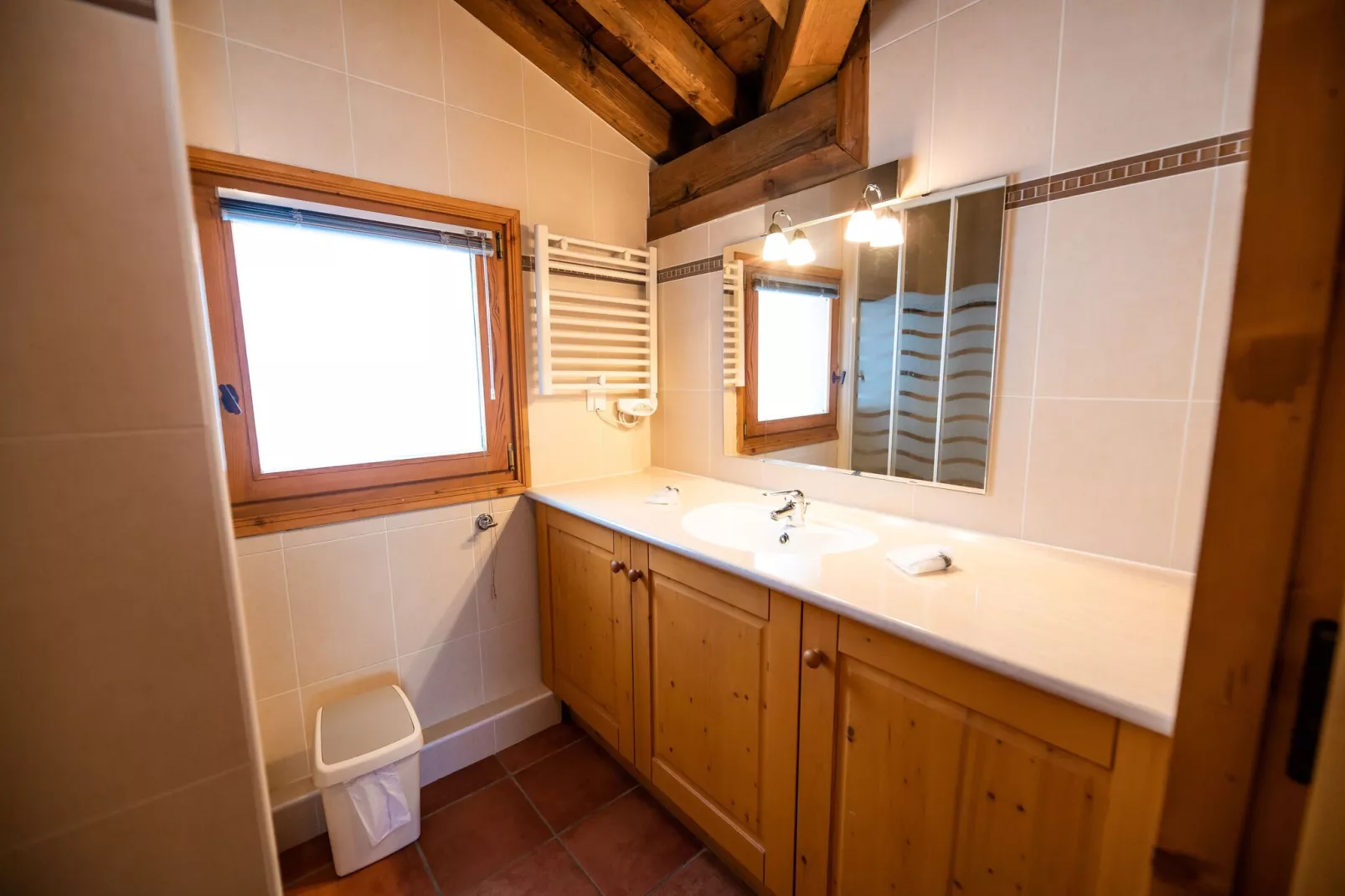 Parc Madeleine 7-Bathroom