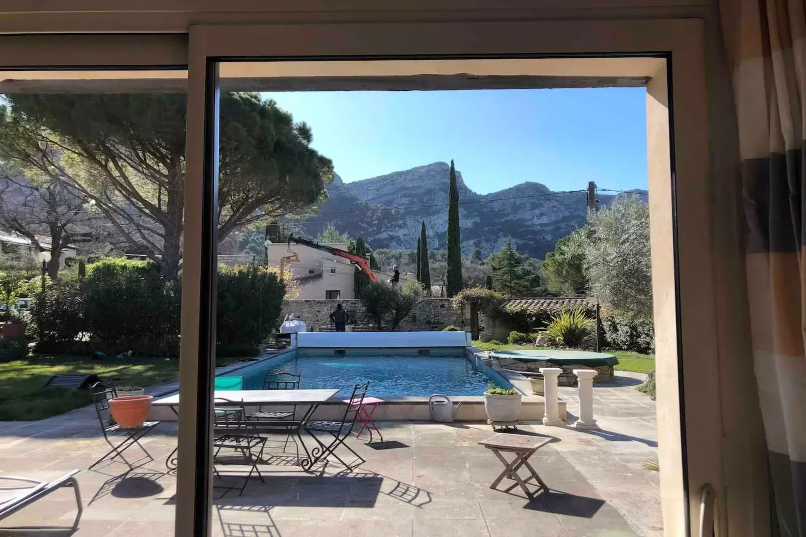 La Maison de Robion-Piscine