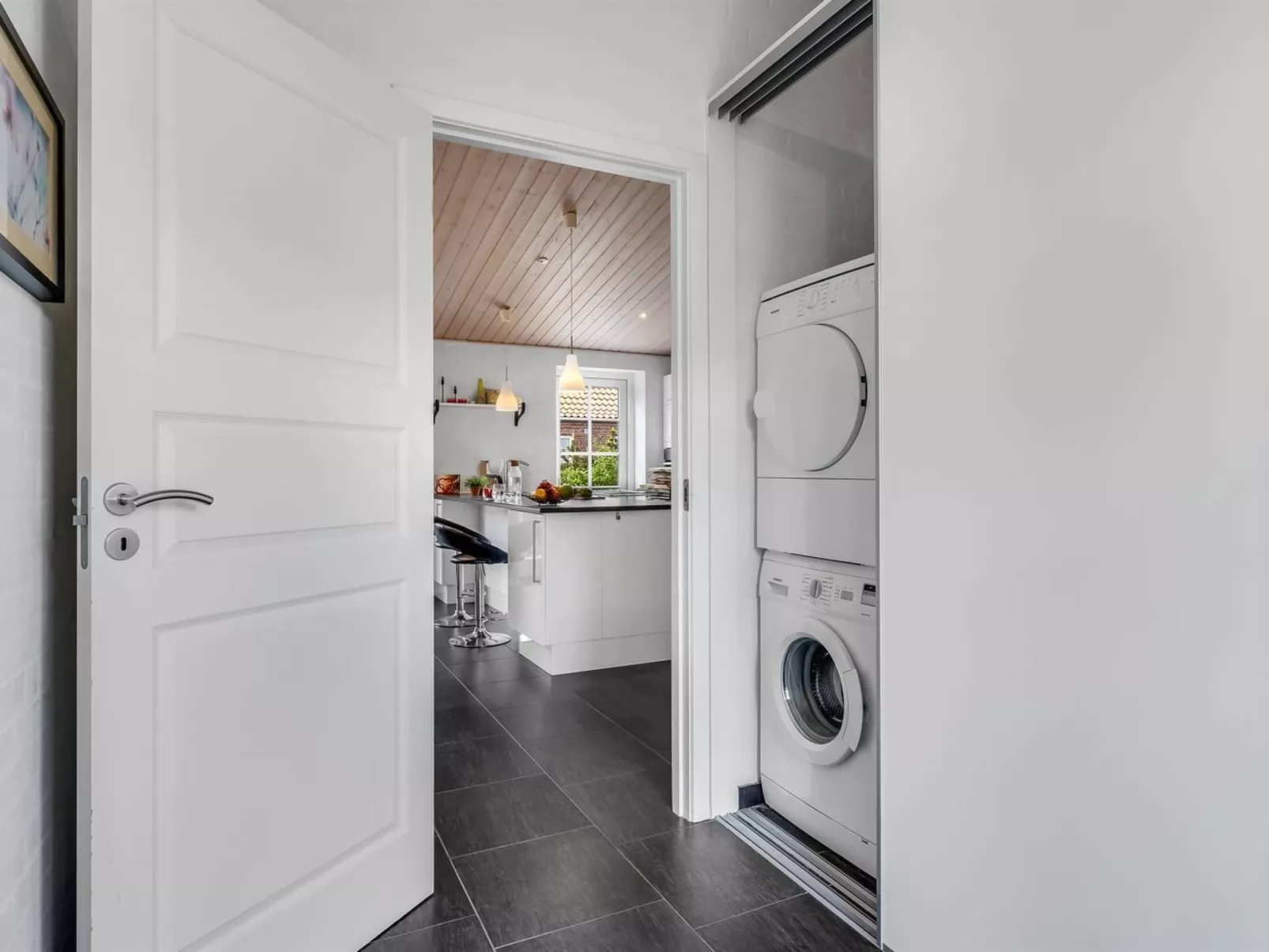 "Merit" - 3.2km from the sea-Drinnen