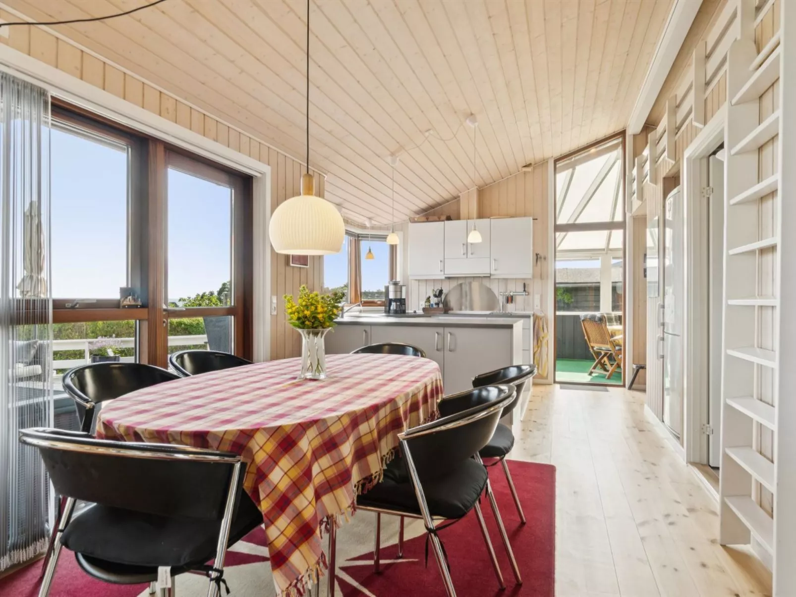 "Viggo" - 200m from the sea-Inside