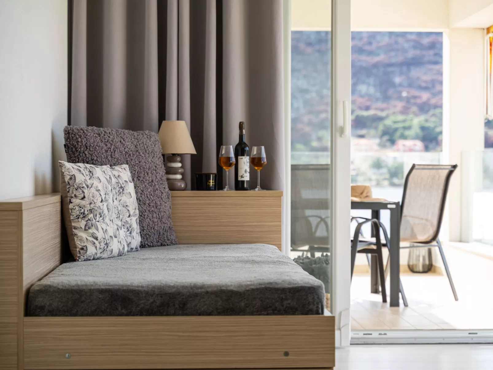 Apartment mit Meerblick - nur für Erwachsene - Image-tags.info