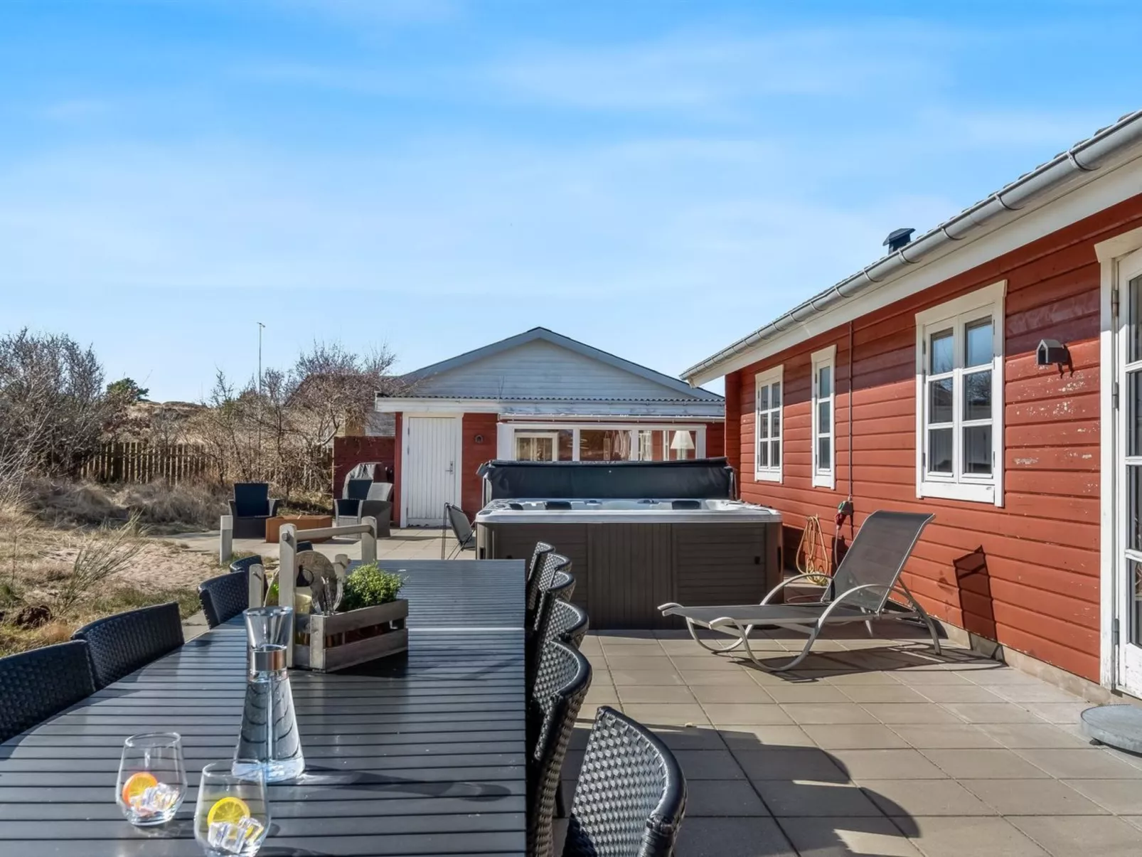 "Uolevi" - 600m from the sea - Outside