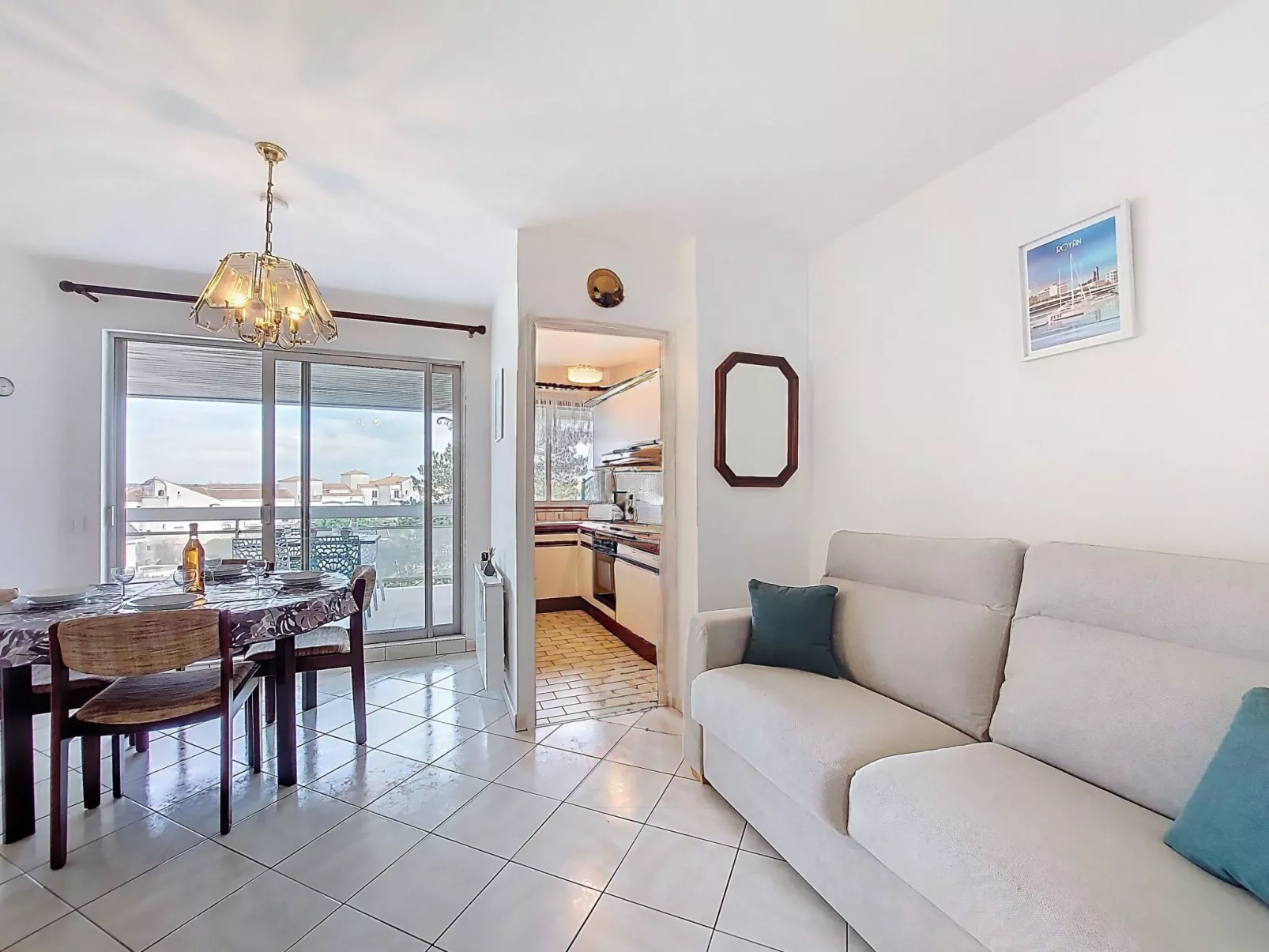 La Frégate - Inside