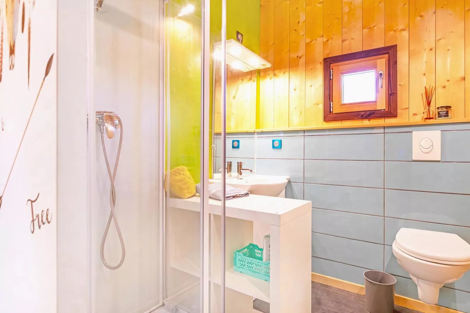 Ama Dablam-Bathroom