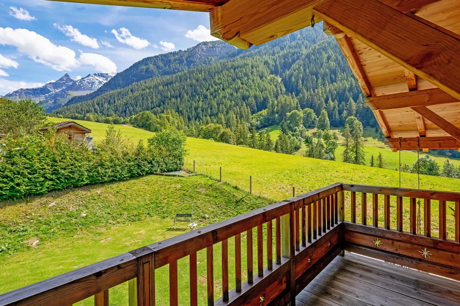 Ama Dablam-Terrace balcony