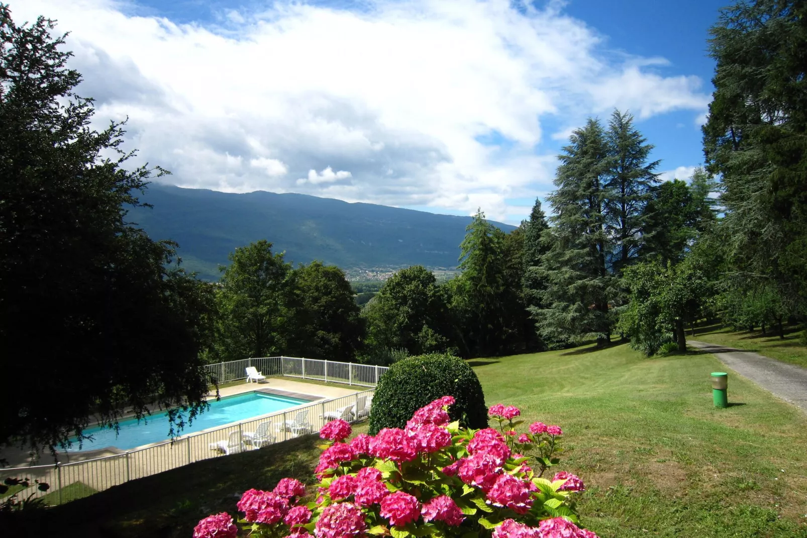 Pluton-Pool