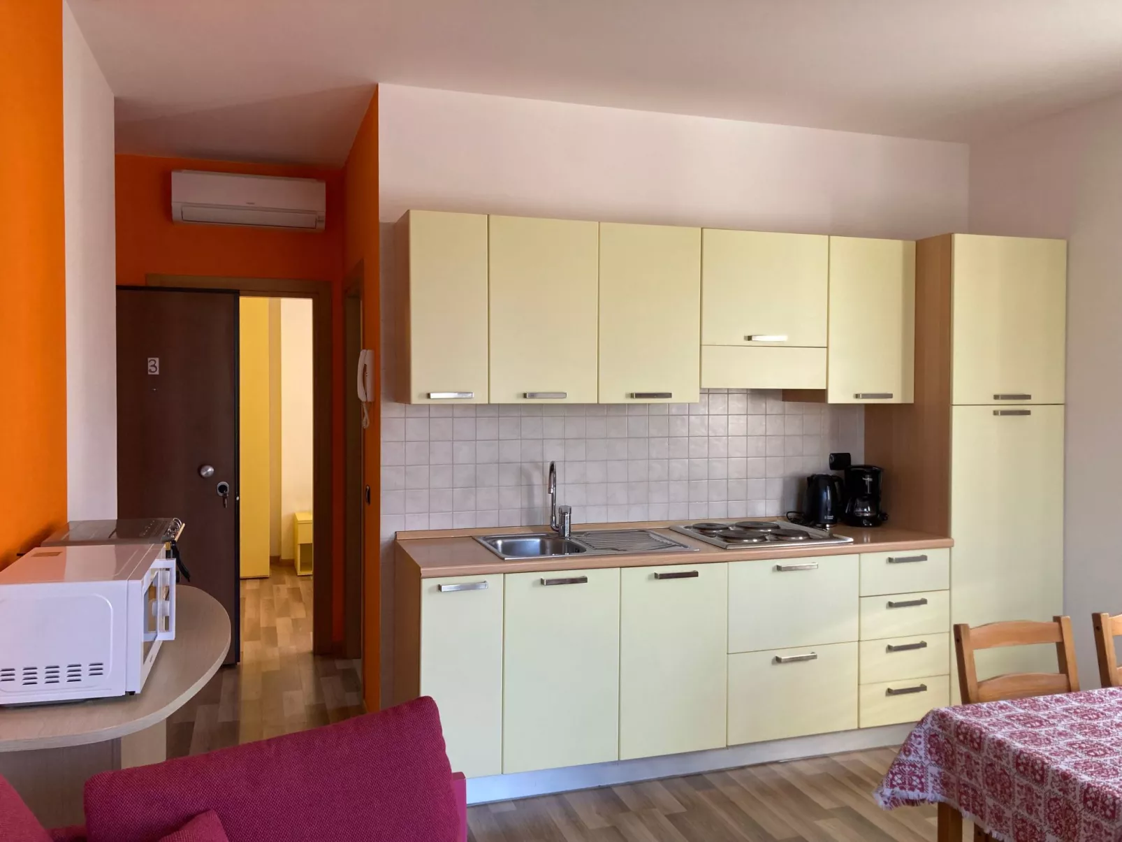 App nr. 3 - Image-tags.info